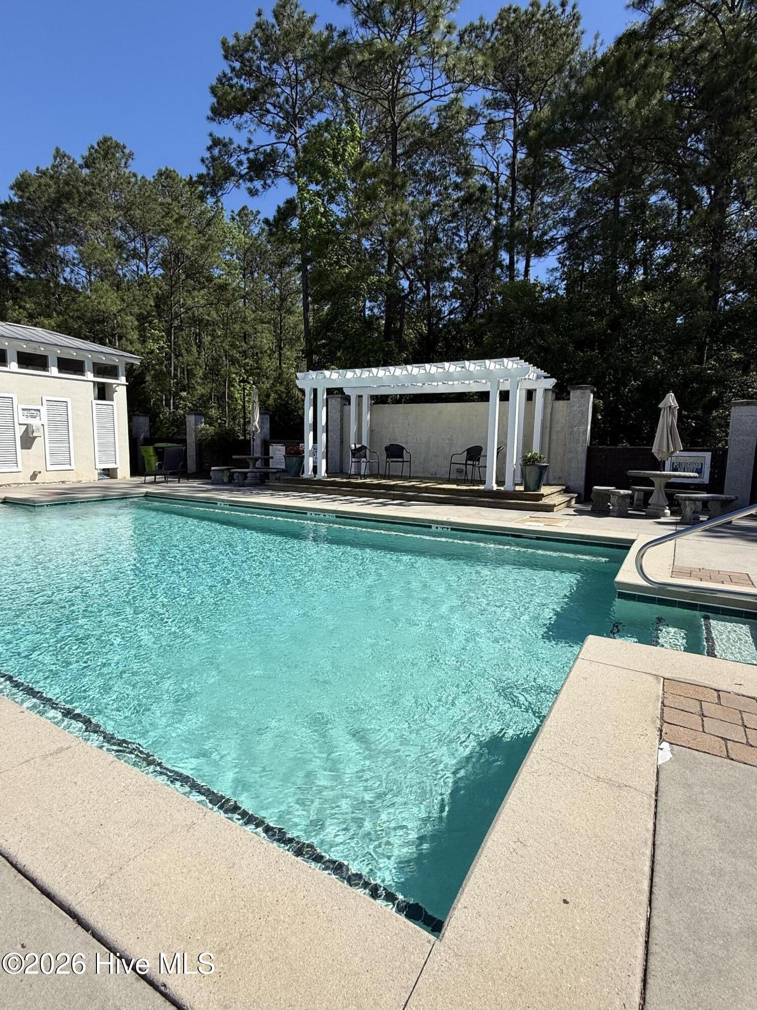 53a Property Photo 19