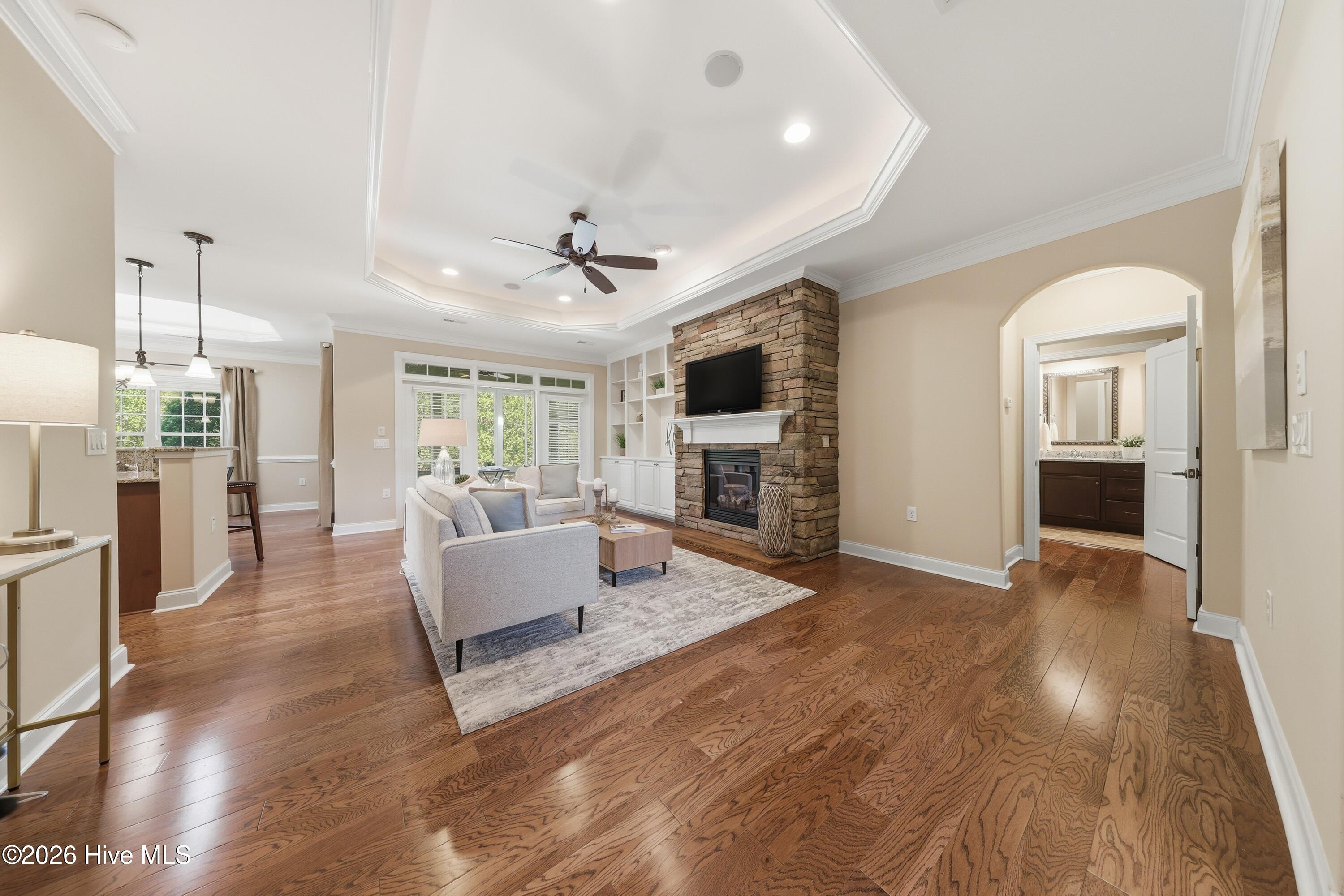 8241 Egret Pointe Ne Property Photo 6