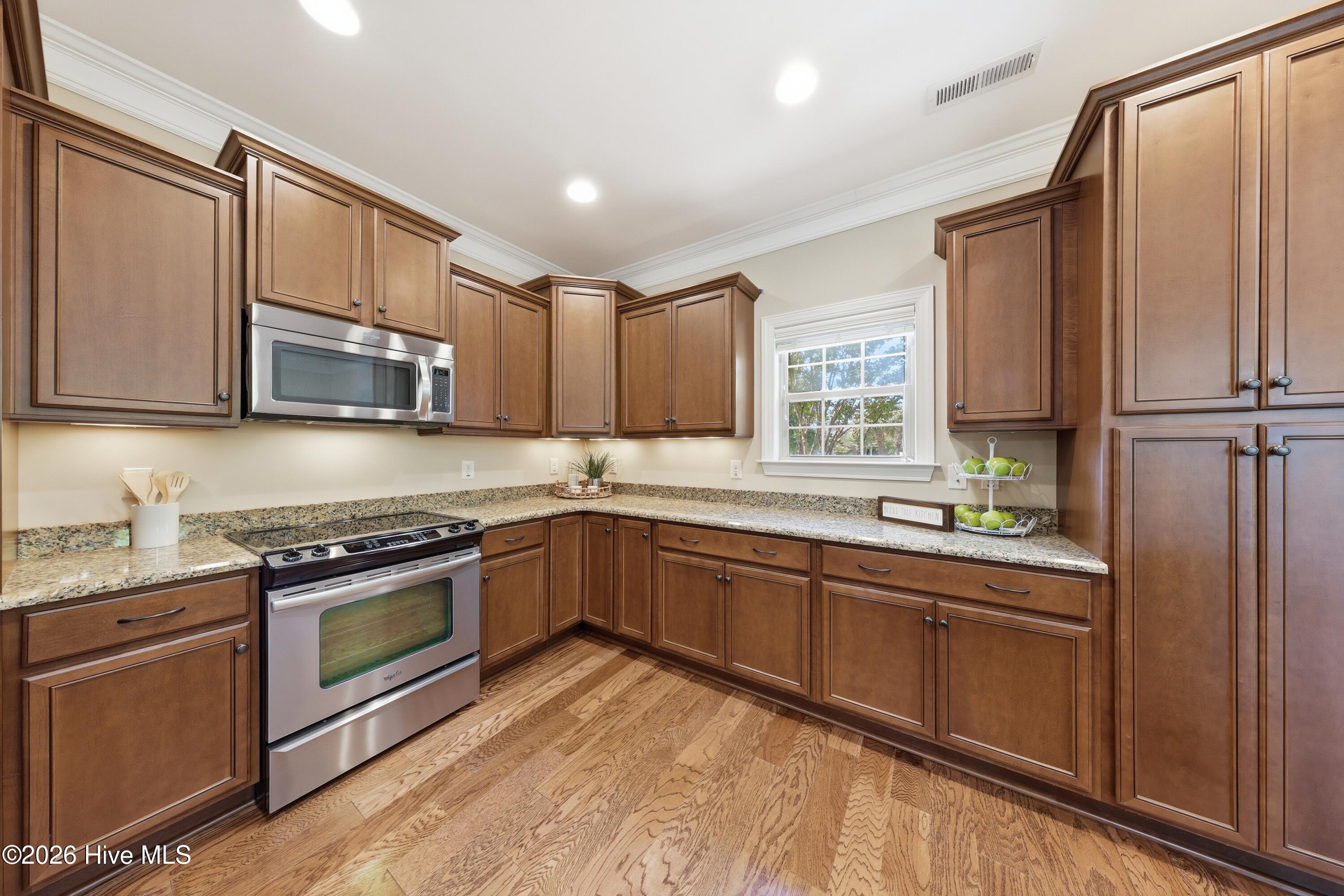 8241 Egret Pointe Ne Property Photo 16