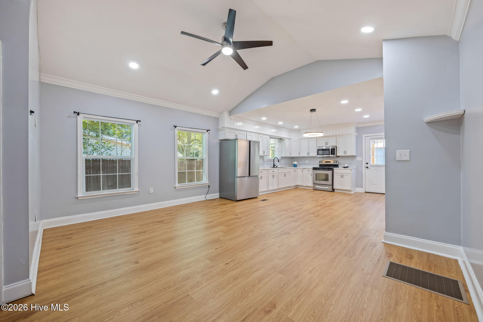1917 Haynie Drive Property Photo 4