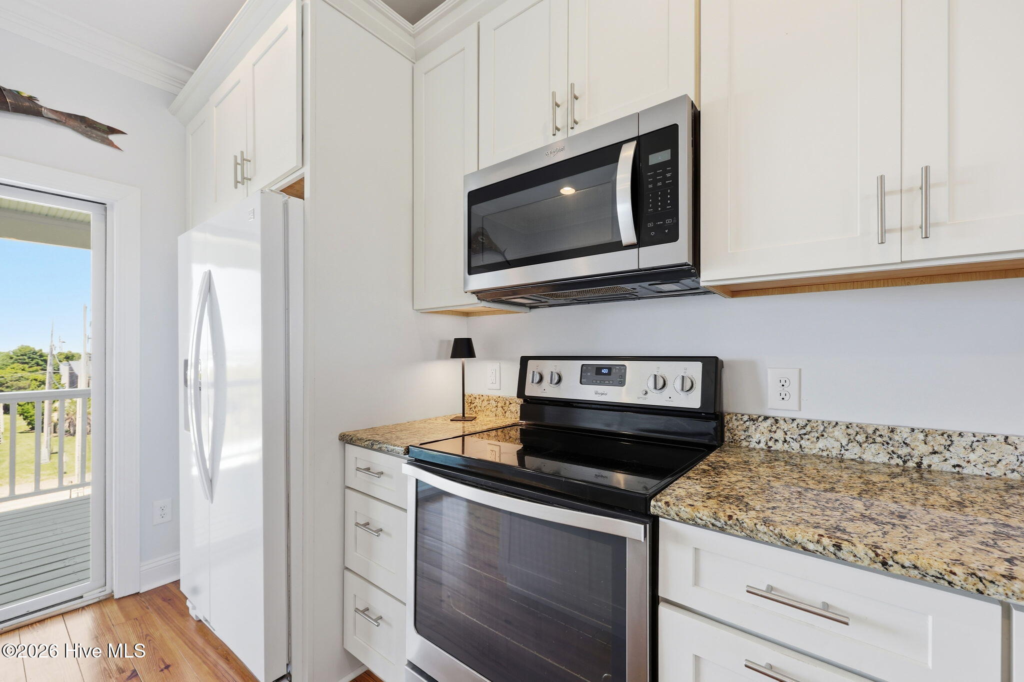 112 Robin Avenue B Property Photo 23