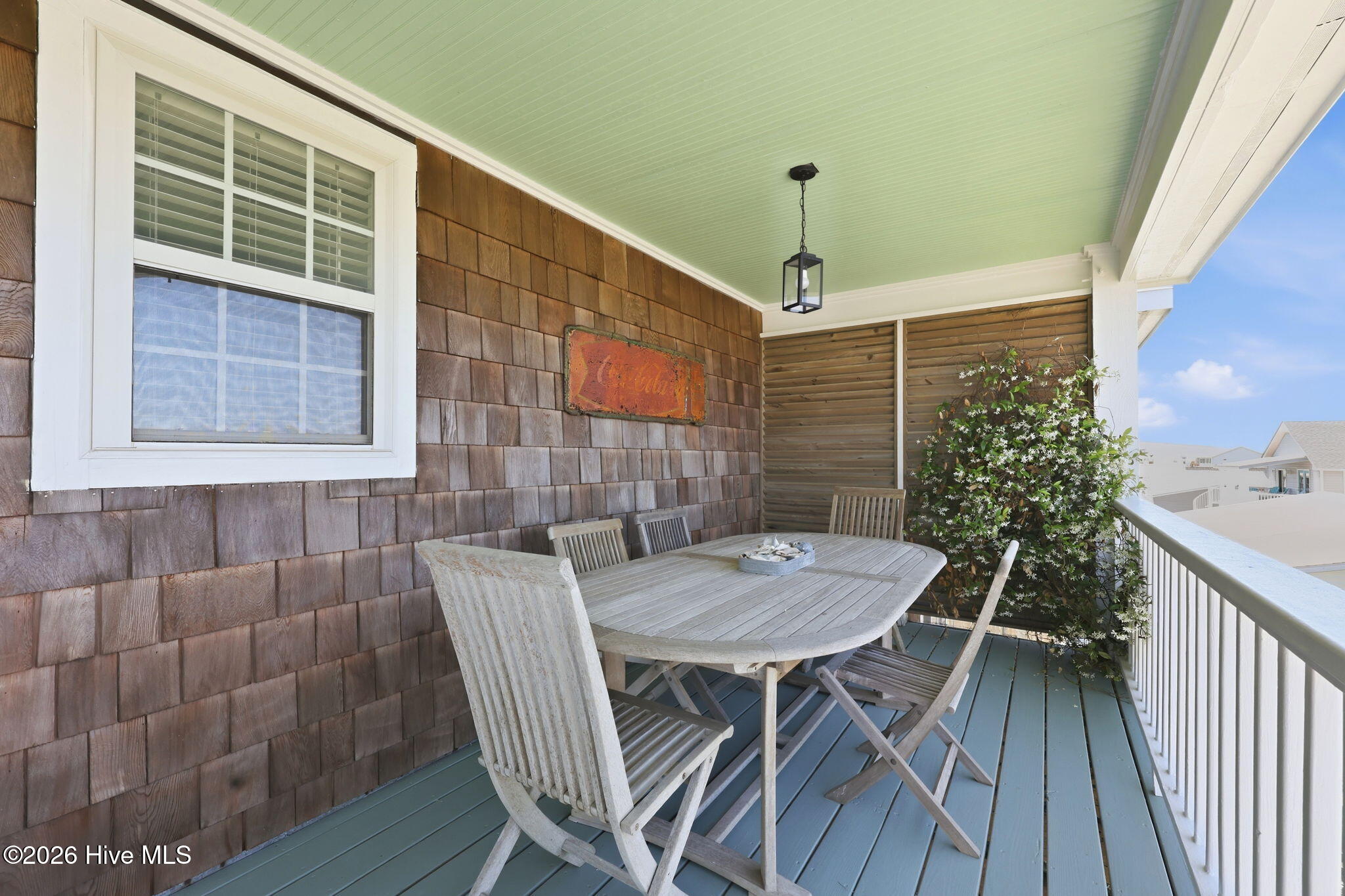 112 Robin Avenue B Property Photo 27