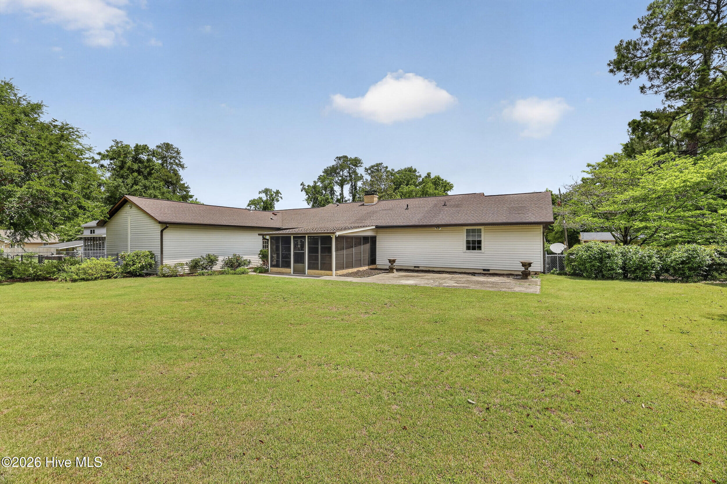 605 Beechwood Drive Nw Property Photo 4