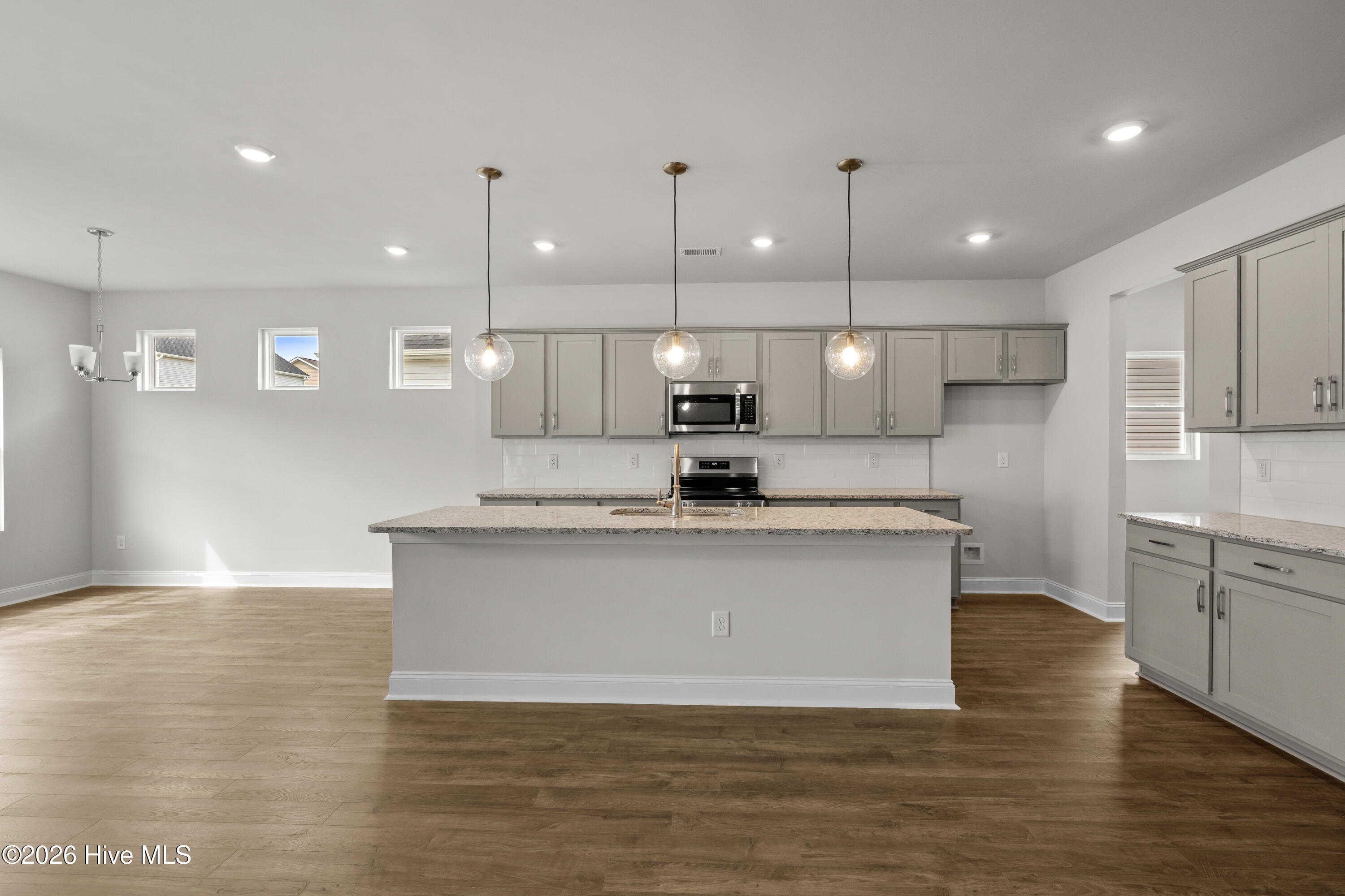 1124 Forest Bend Drive Nw Property Photo 6