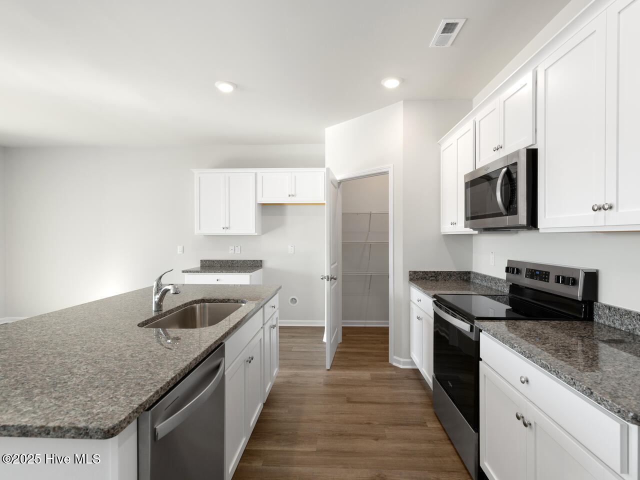 501 Tea Tree Street Lot 137 Property Photo 9