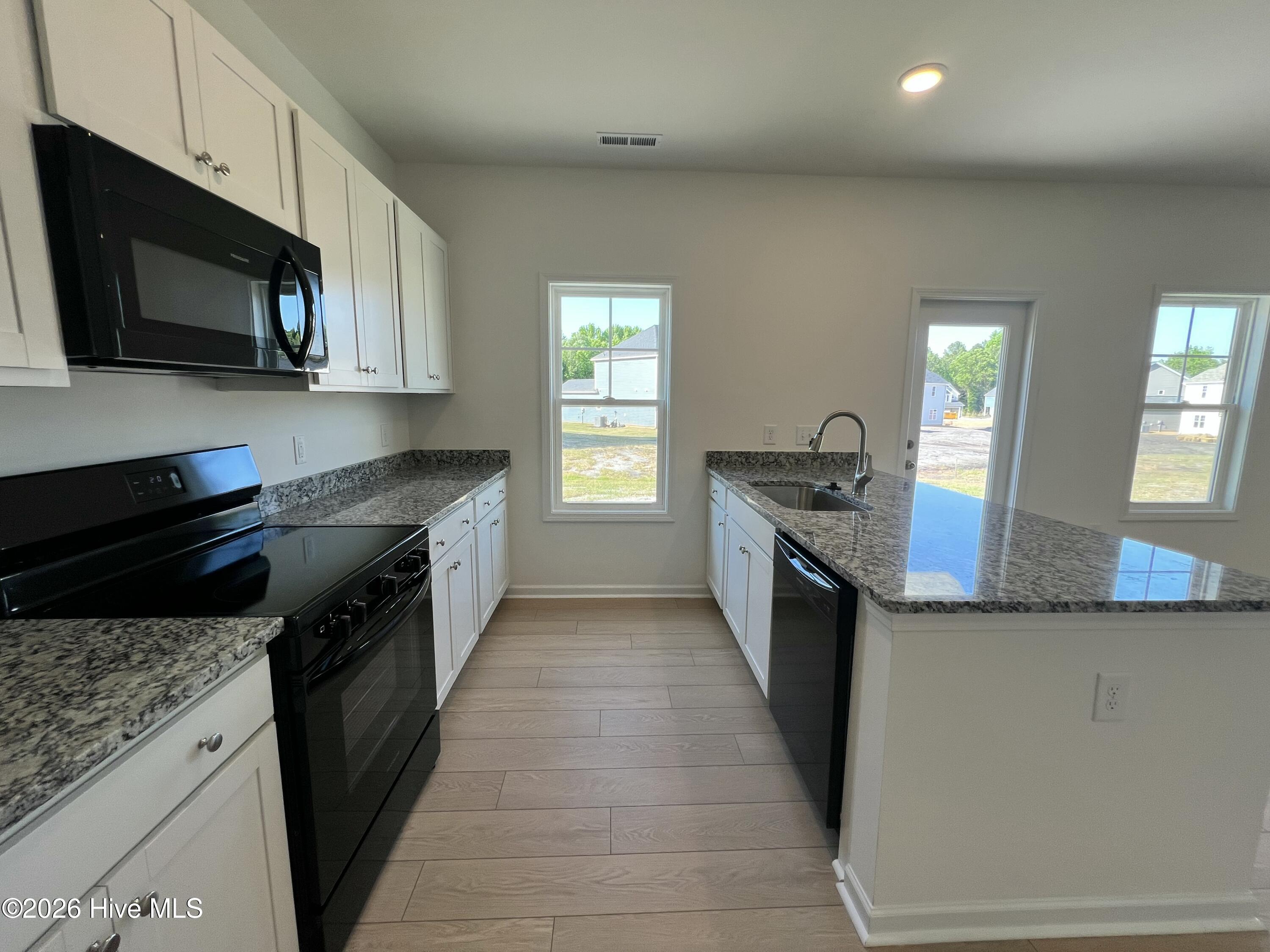 530 Bartley Street Property Photo 18