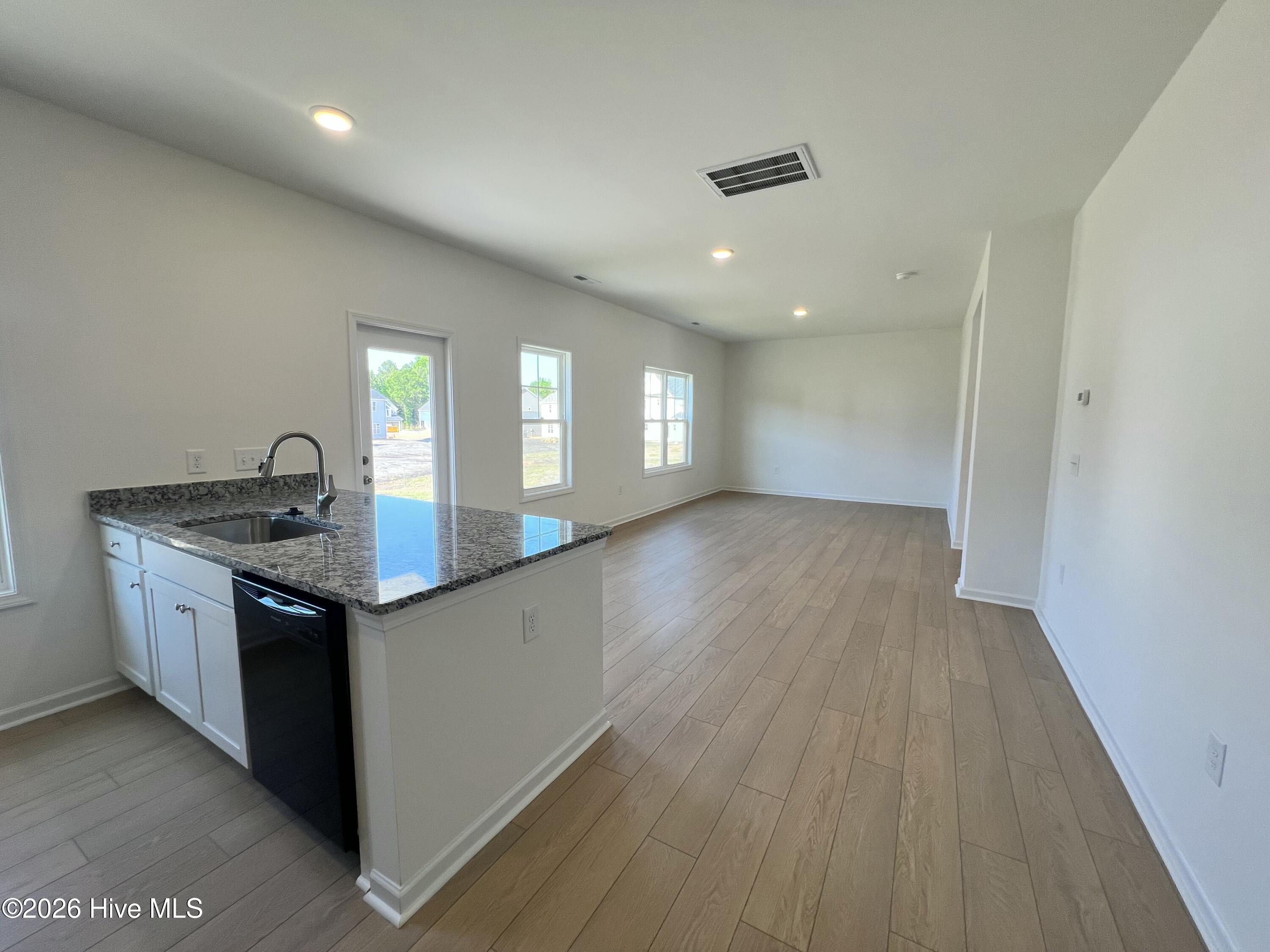 530 Bartley Street Property Photo 19