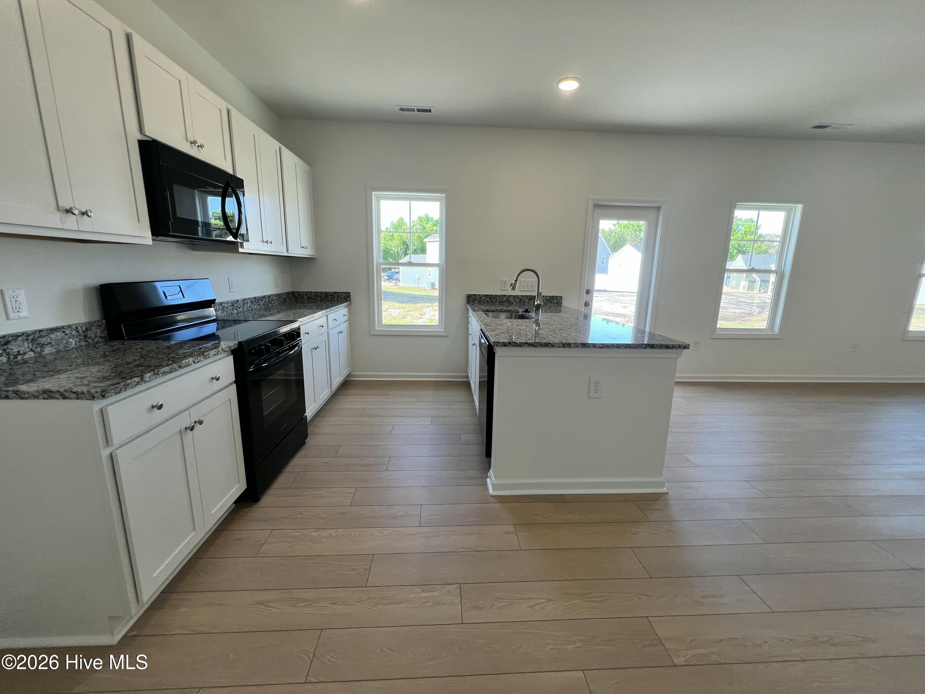 530 Bartley Street Property Photo 25