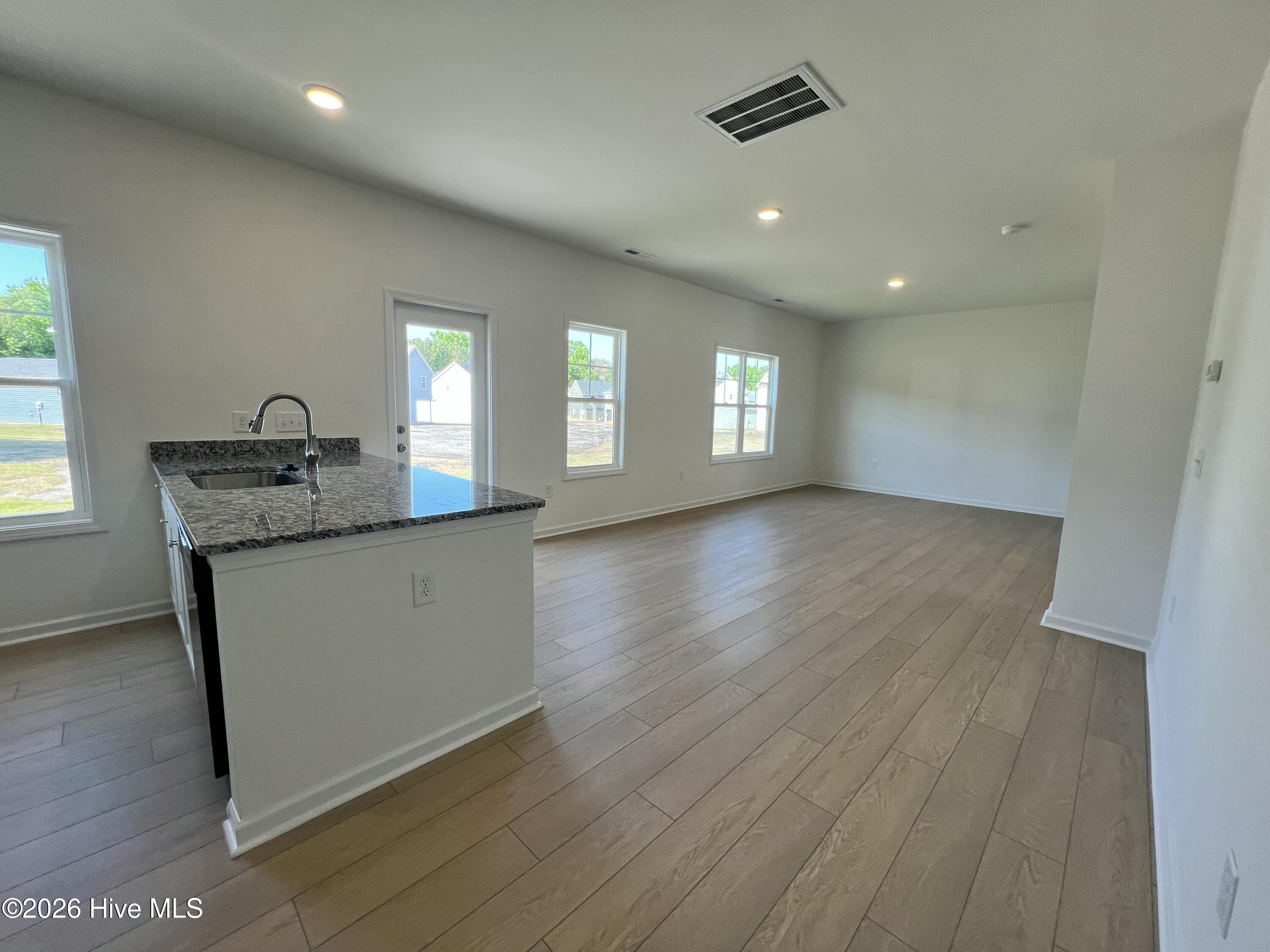 530 Bartley Street Property Photo 26