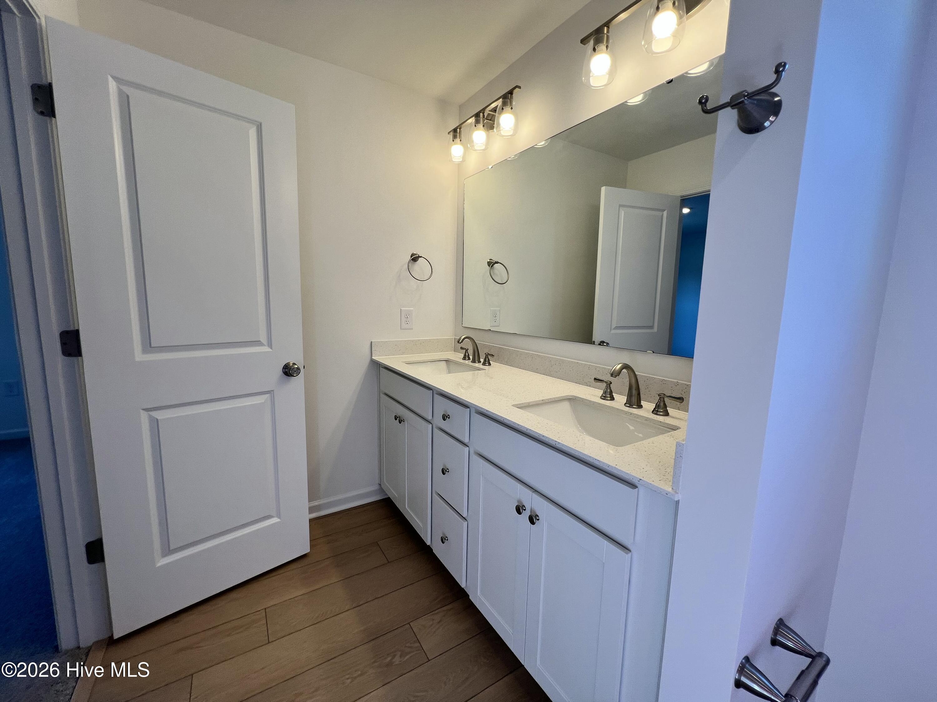 530 Bartley Street Property Photo 43