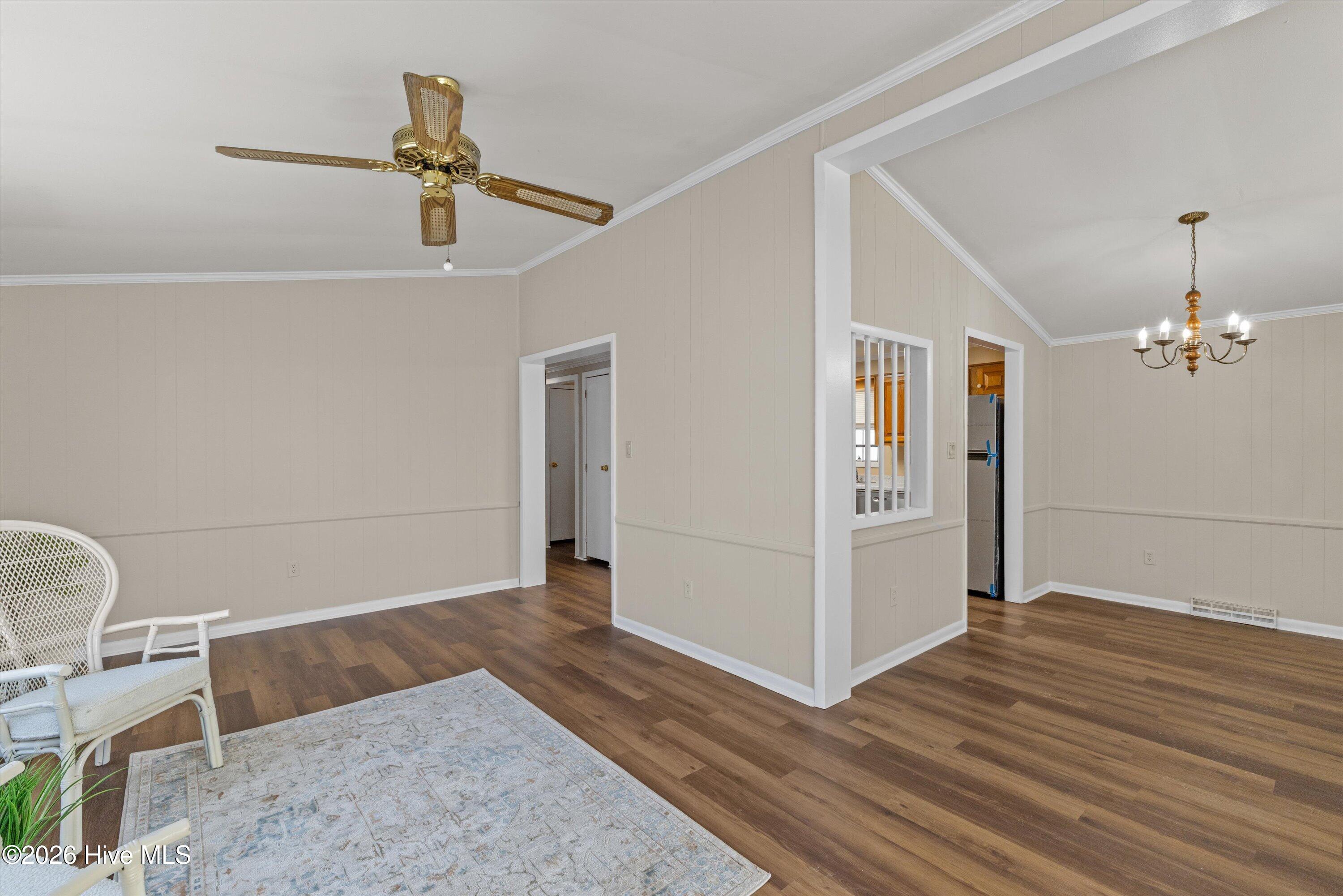 107 Constitution Avenue Property Photo 11