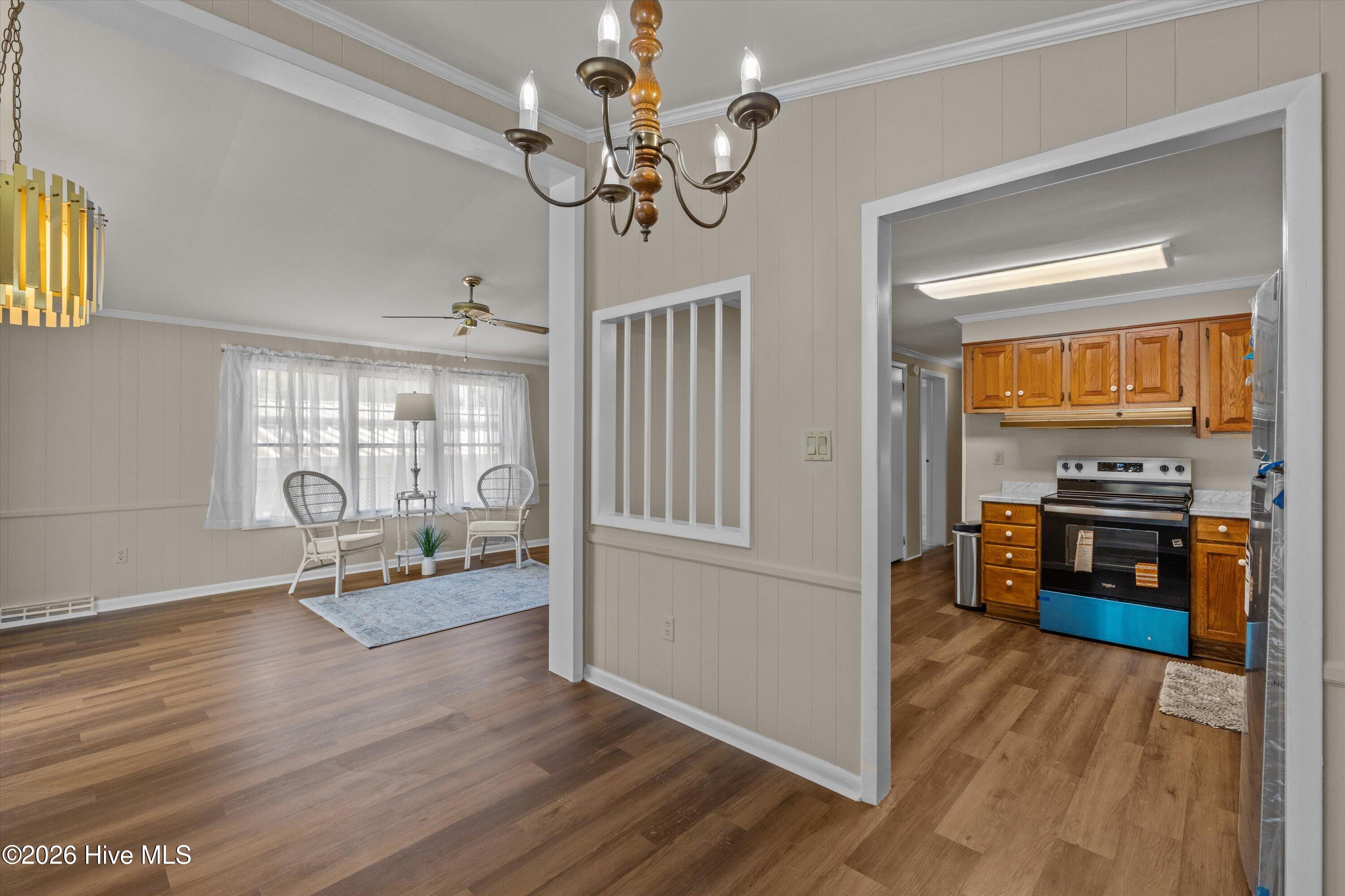 107 Constitution Avenue Property Photo 13