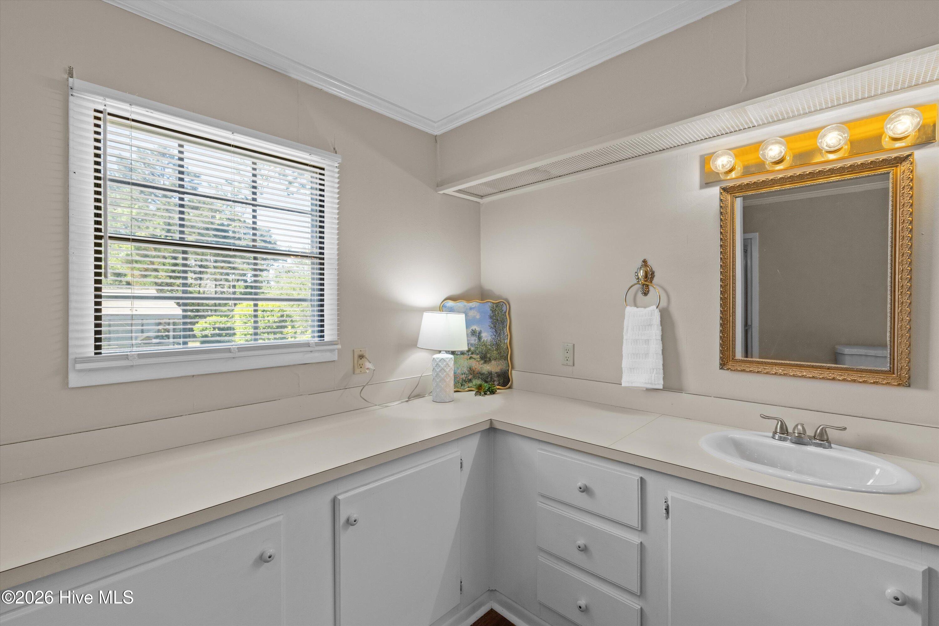 107 Constitution Avenue Property Photo 27