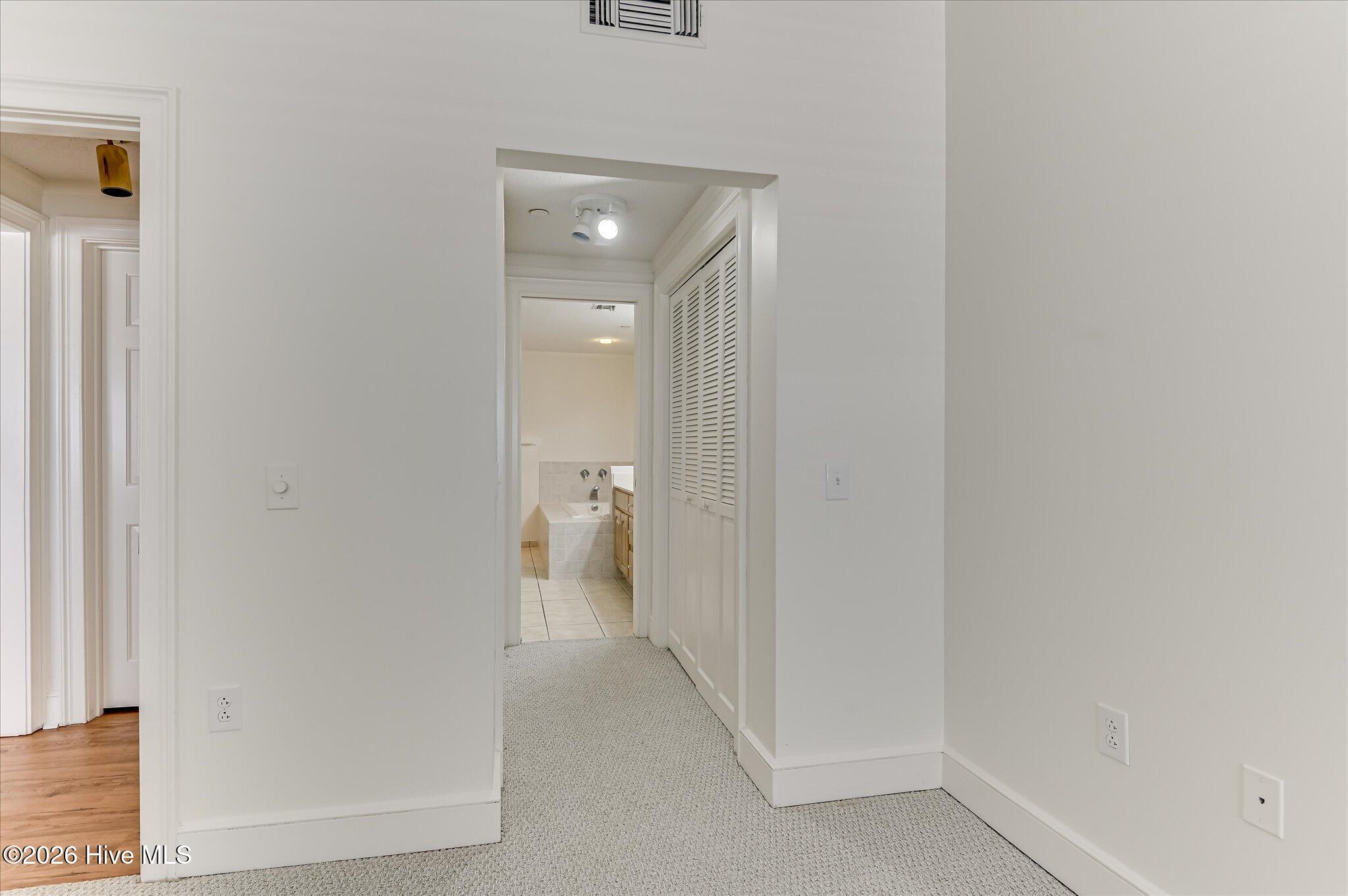 1 7th Street 705 Property Photo 26
