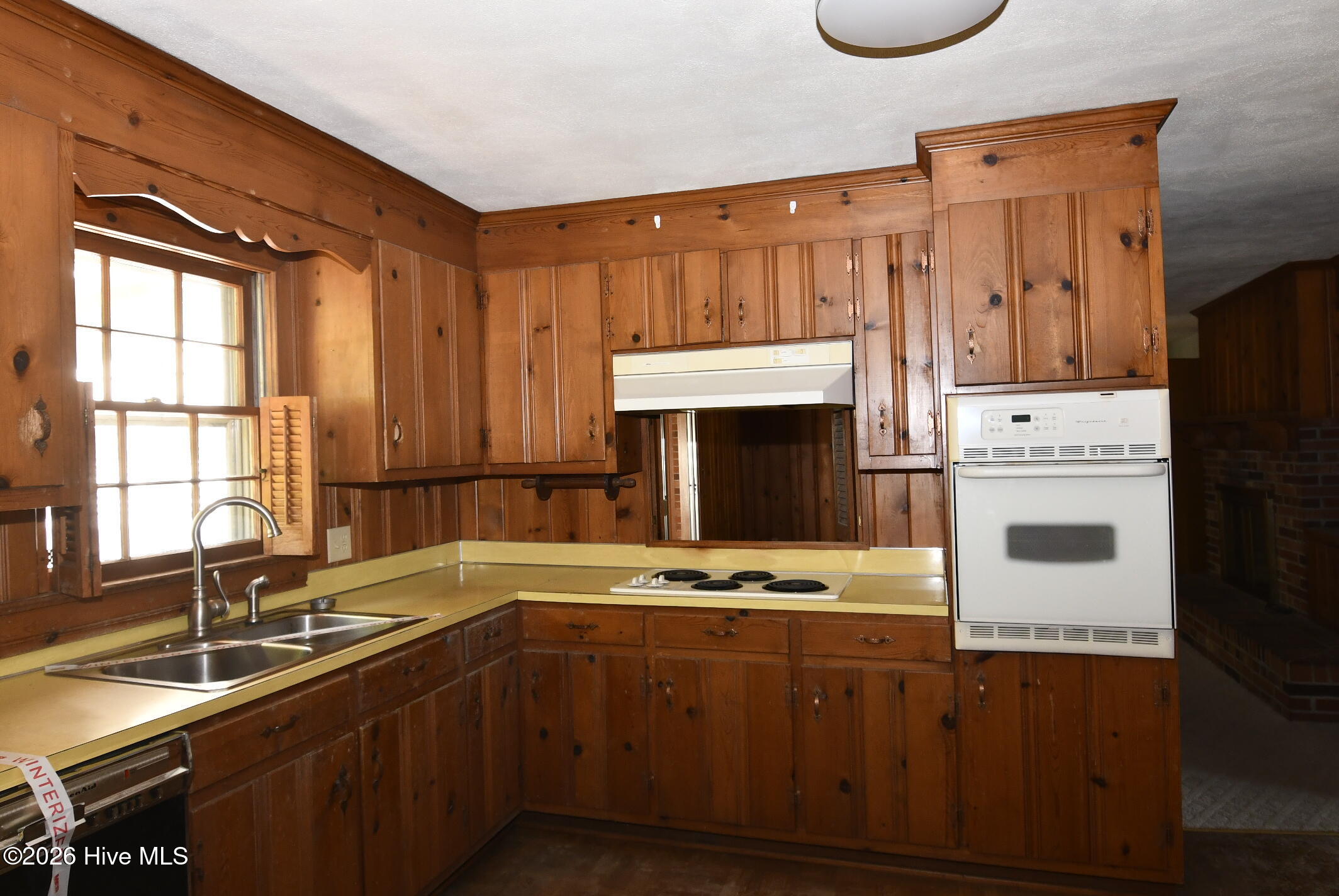 111 Fairlane Road Property Photo 7