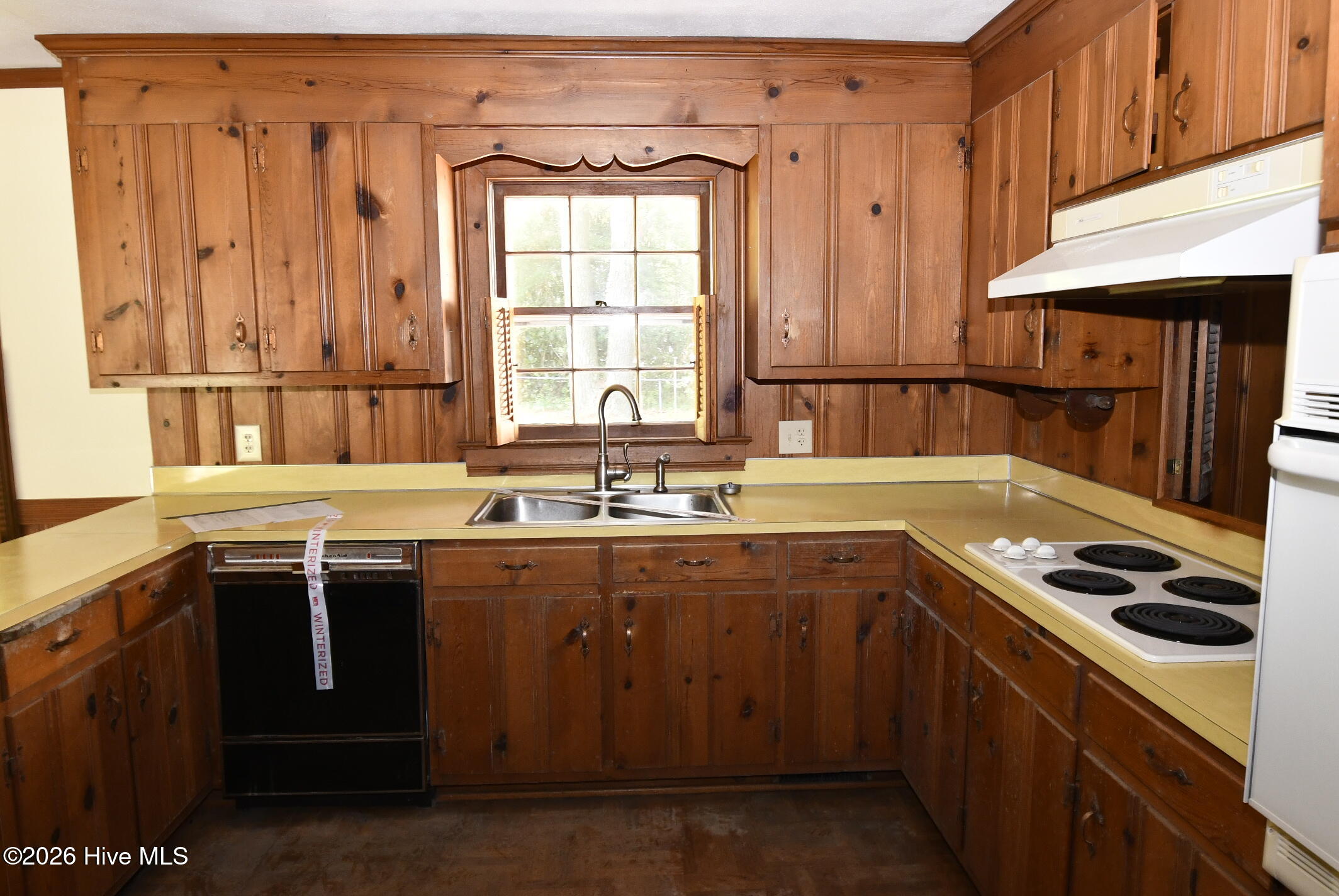 111 Fairlane Road Property Photo 8