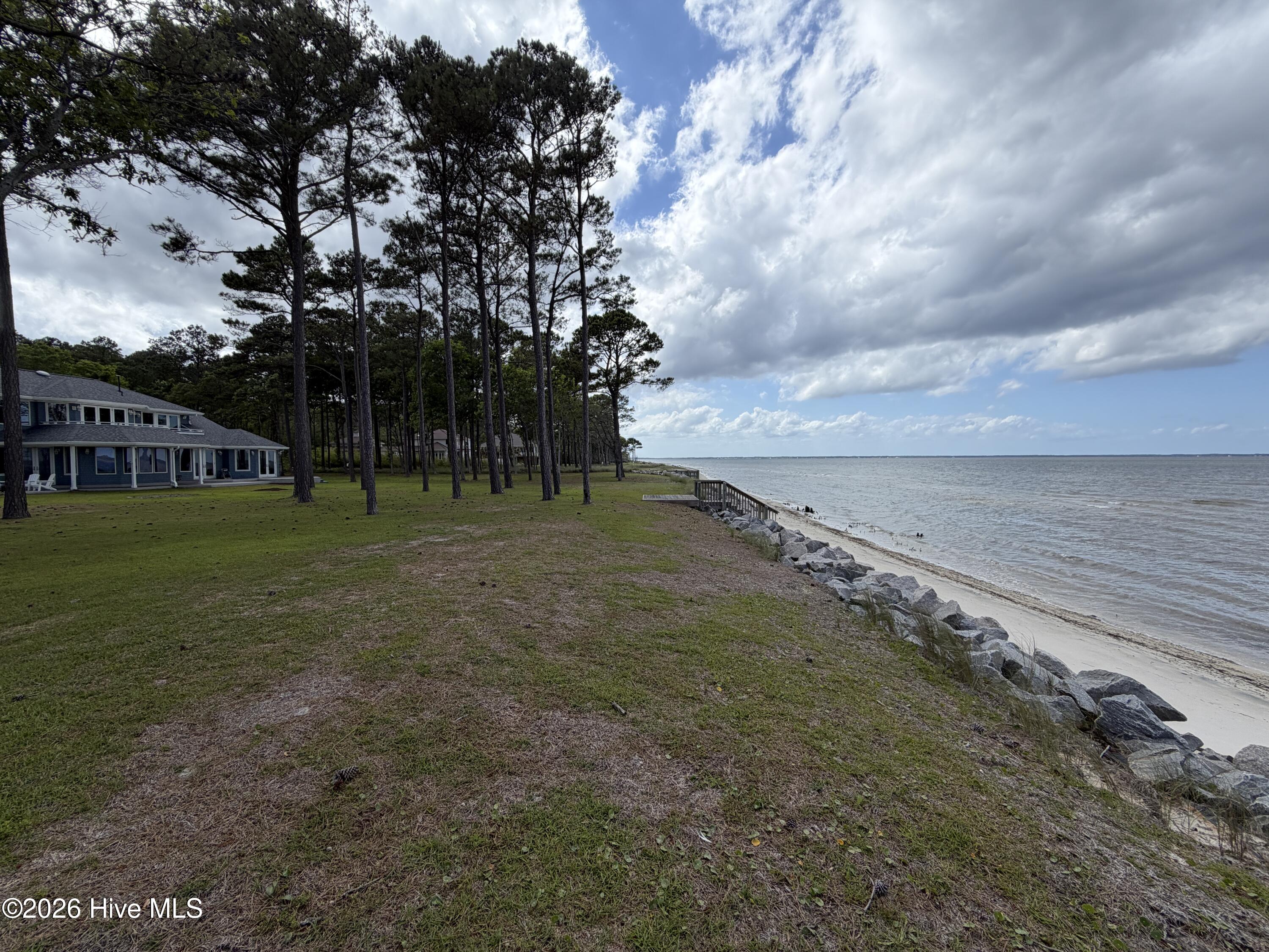 492 Sandy Point Drive Property Photo 10