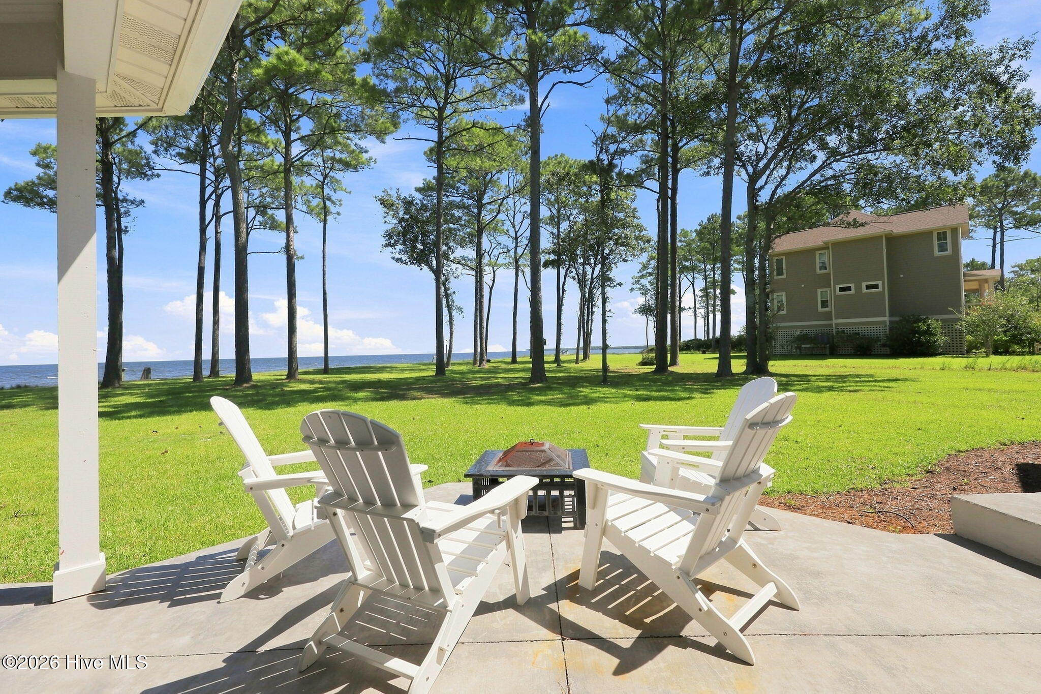 492 Sandy Point Drive Property Photo 10