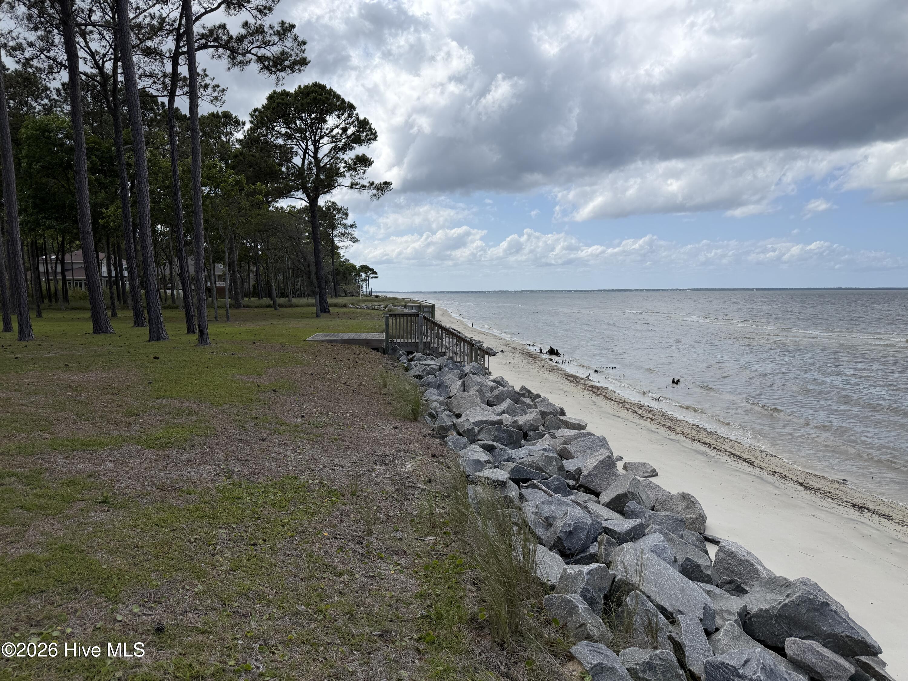 492 Sandy Point Drive Property Photo 11