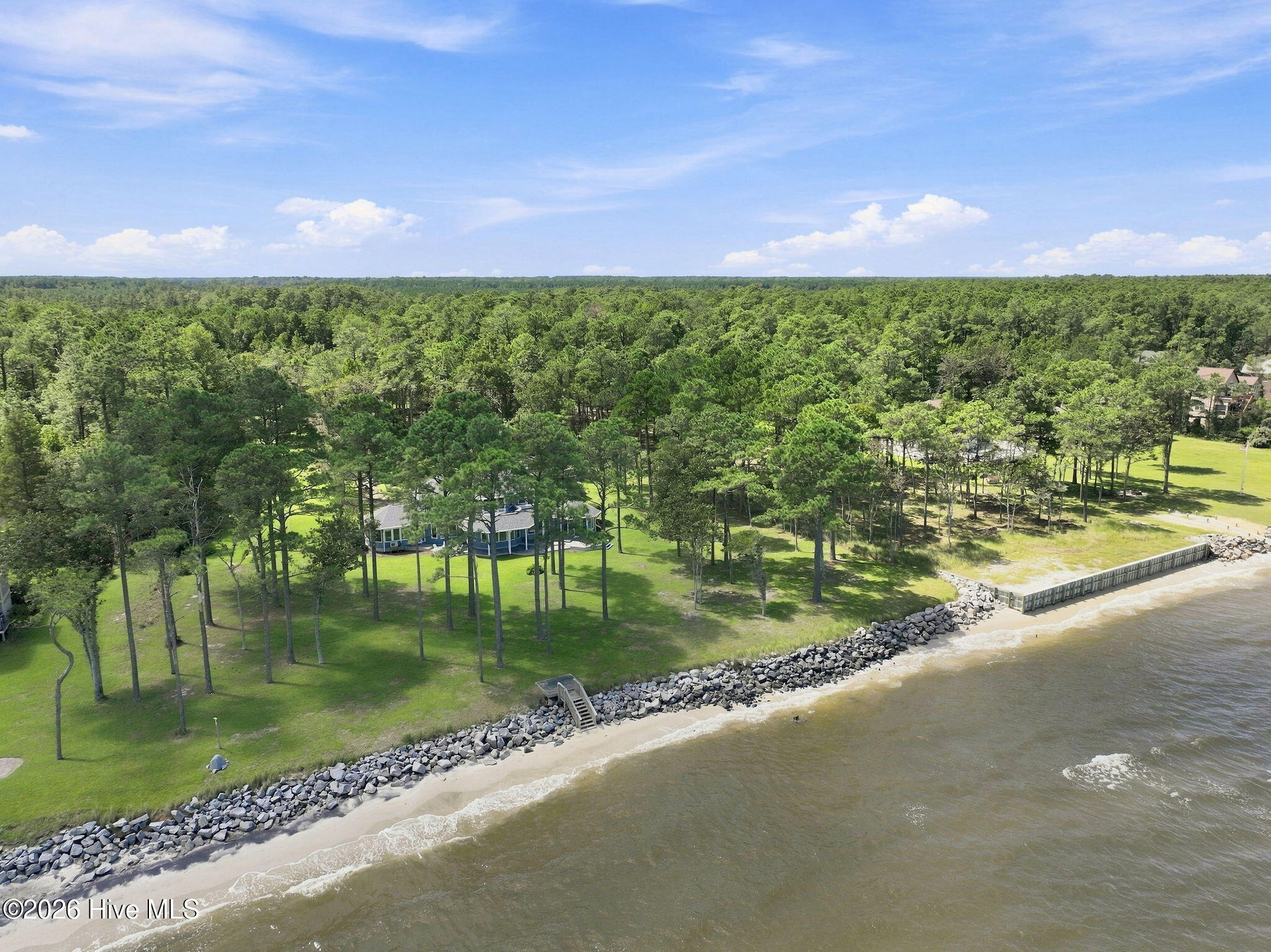 492 Sandy Point Drive Property Photo 18