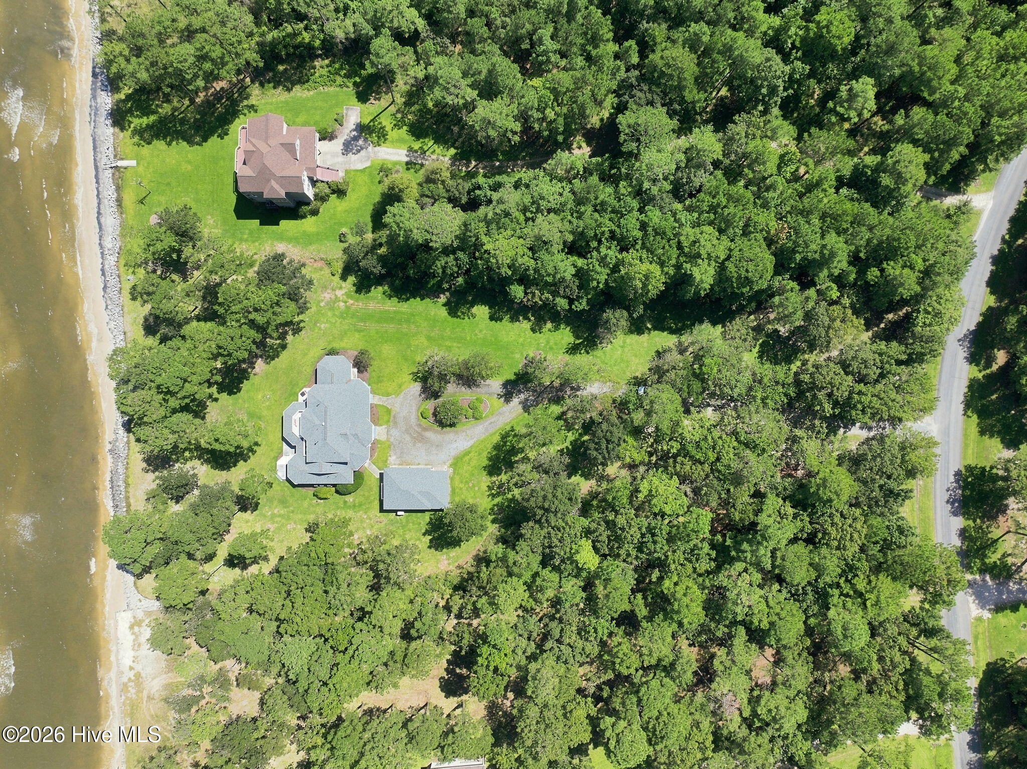 492 Sandy Point Drive Property Photo 24