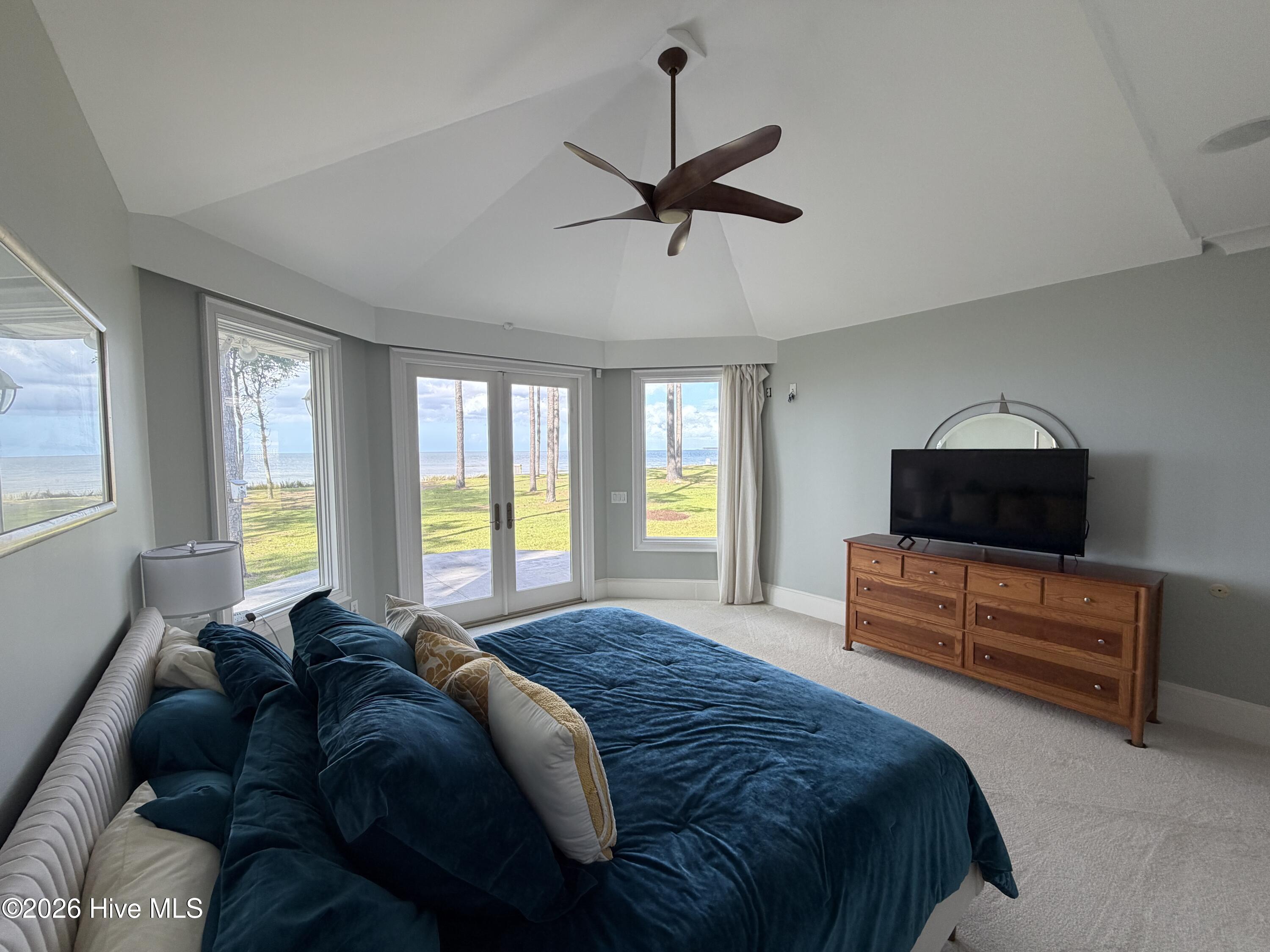 492 Sandy Point Drive Property Photo 43
