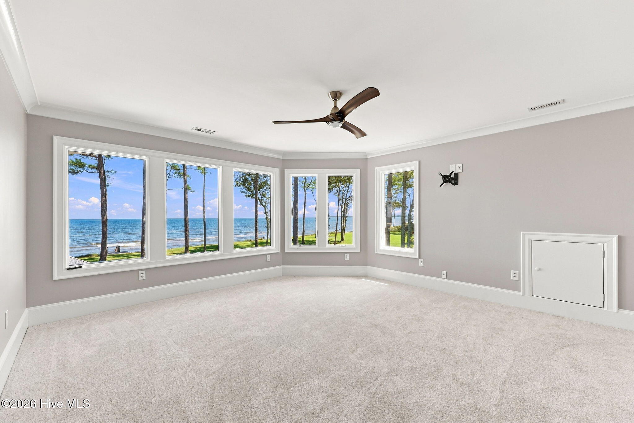 492 Sandy Point Drive Property Photo 63
