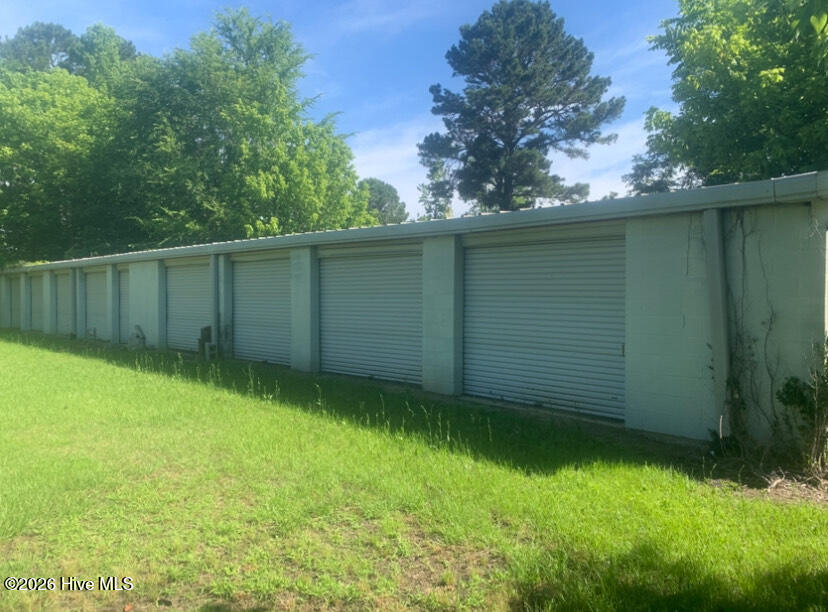 8880 Mill Branch Road Property Photo 1