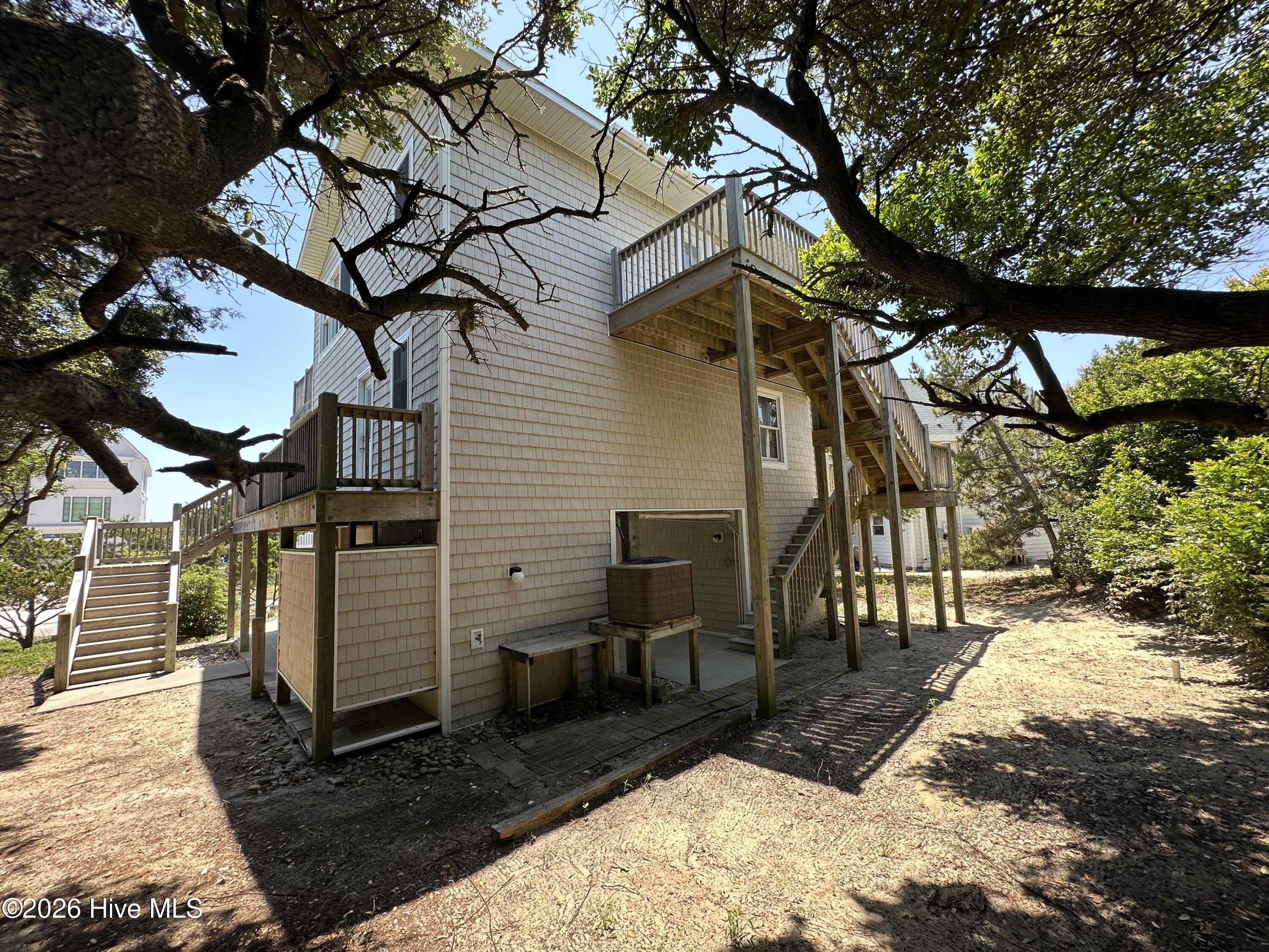 6820 Ocean Drive Property Photo 2