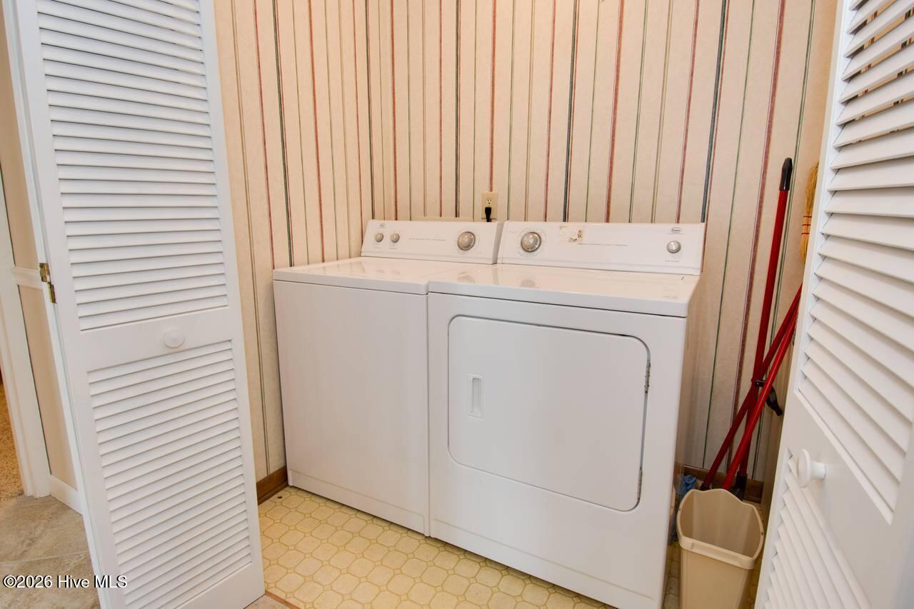 6820 Ocean Drive Property Photo 32