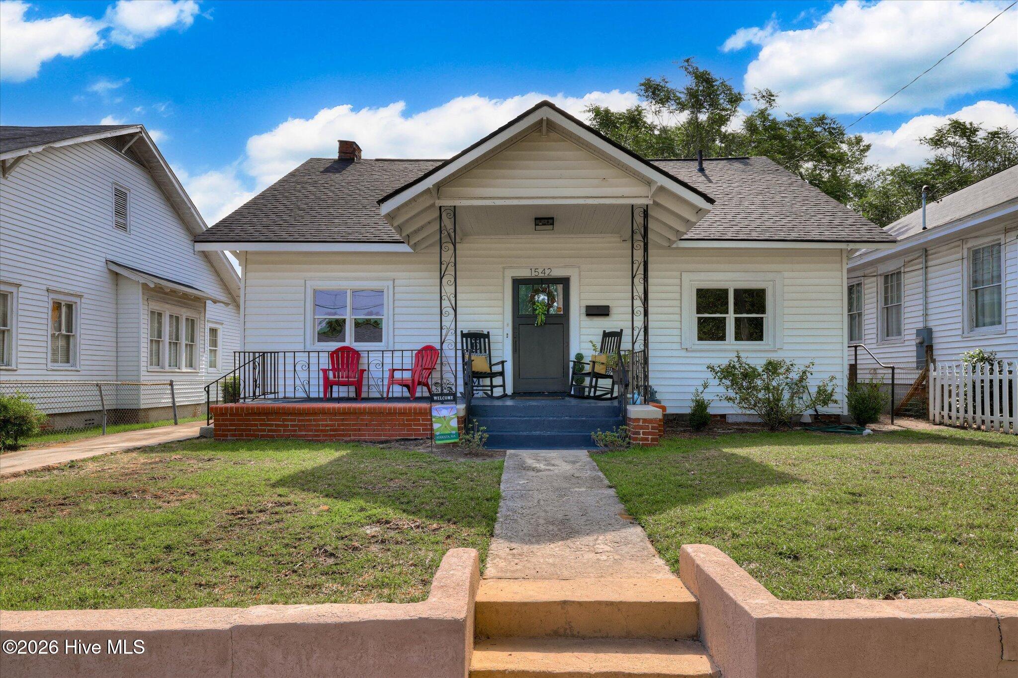 1542 Schley Street Property Photo 1