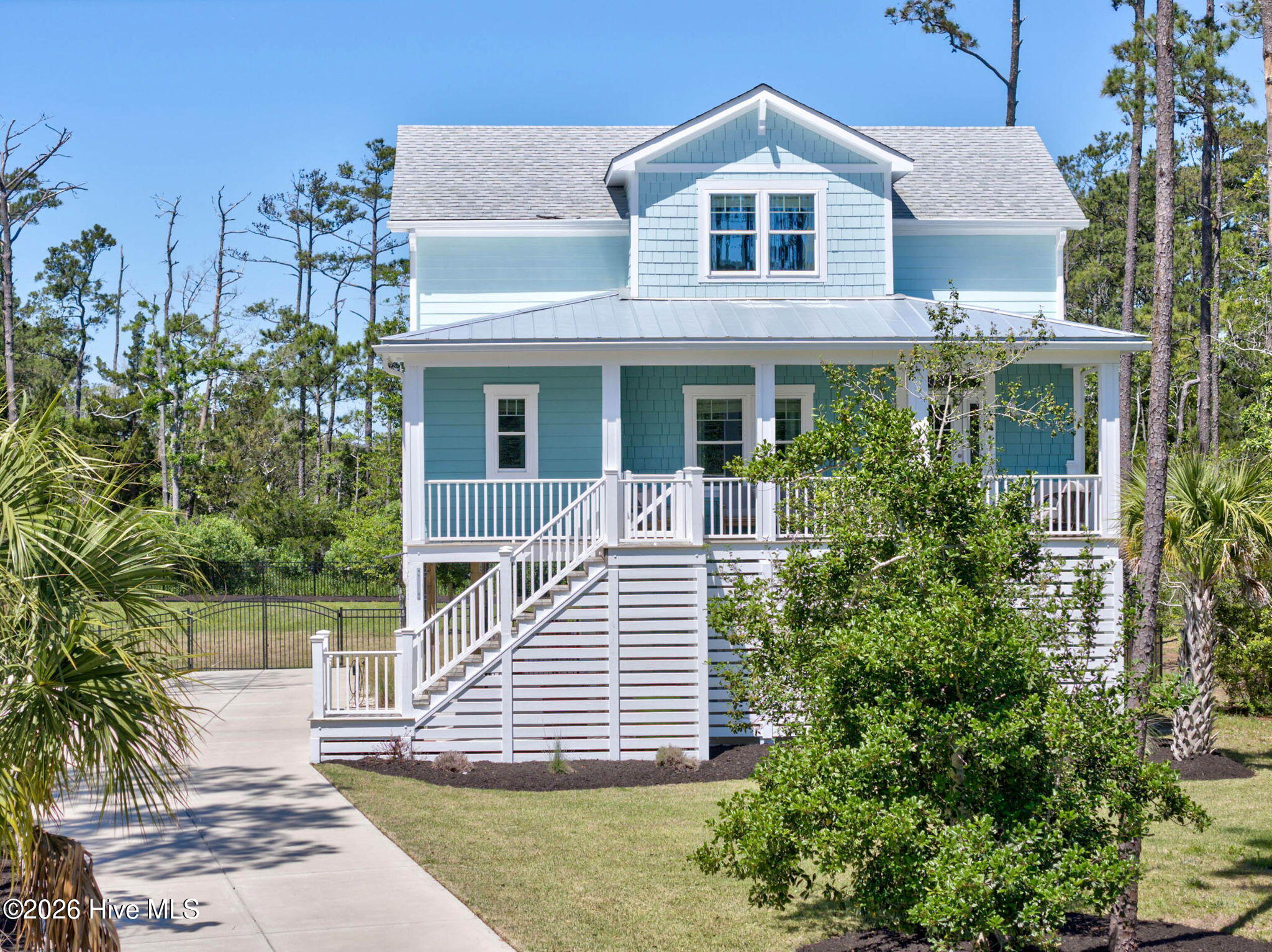 614 Marsh Grass Court Property Photo 4