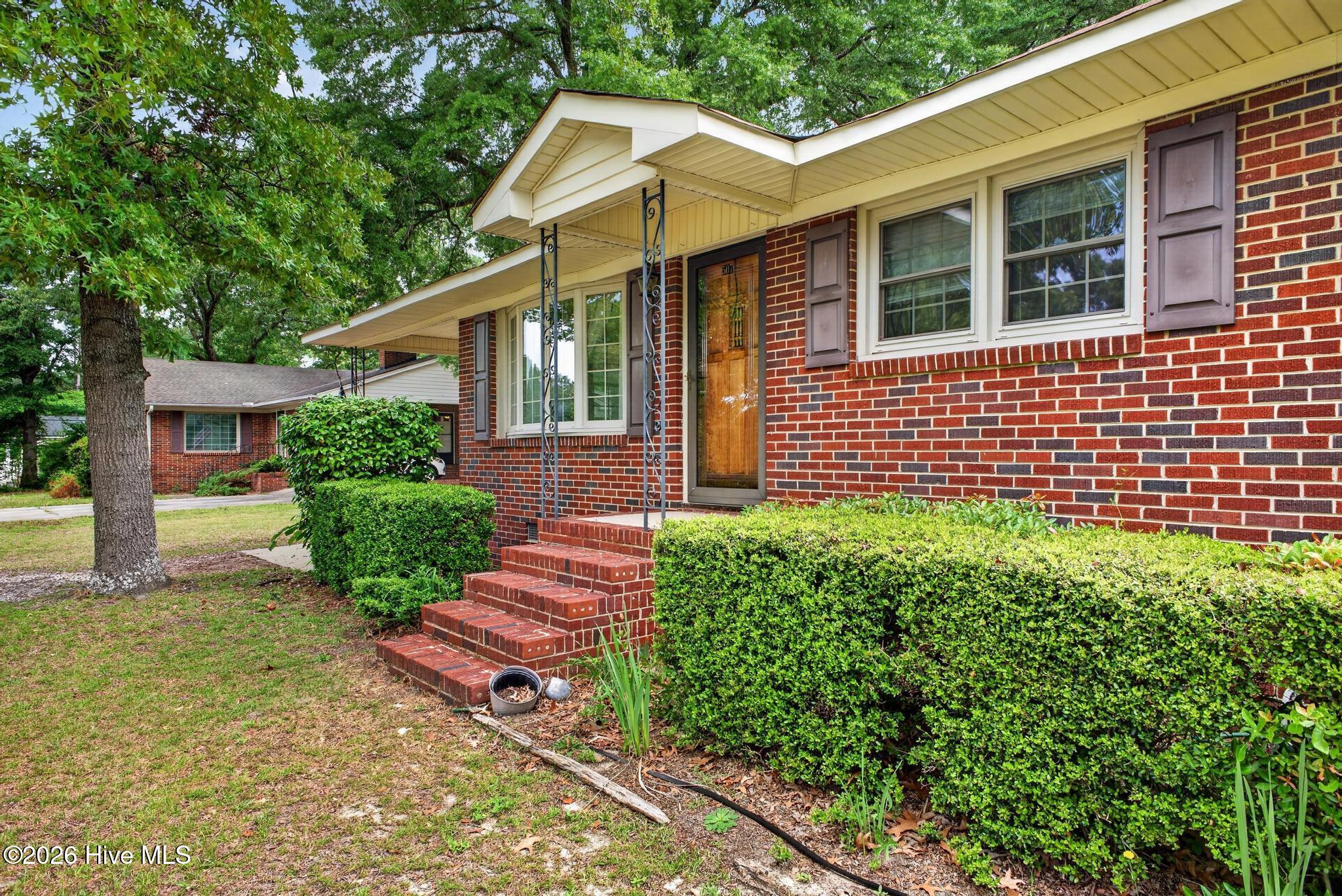507 5th Street Property Photo 6