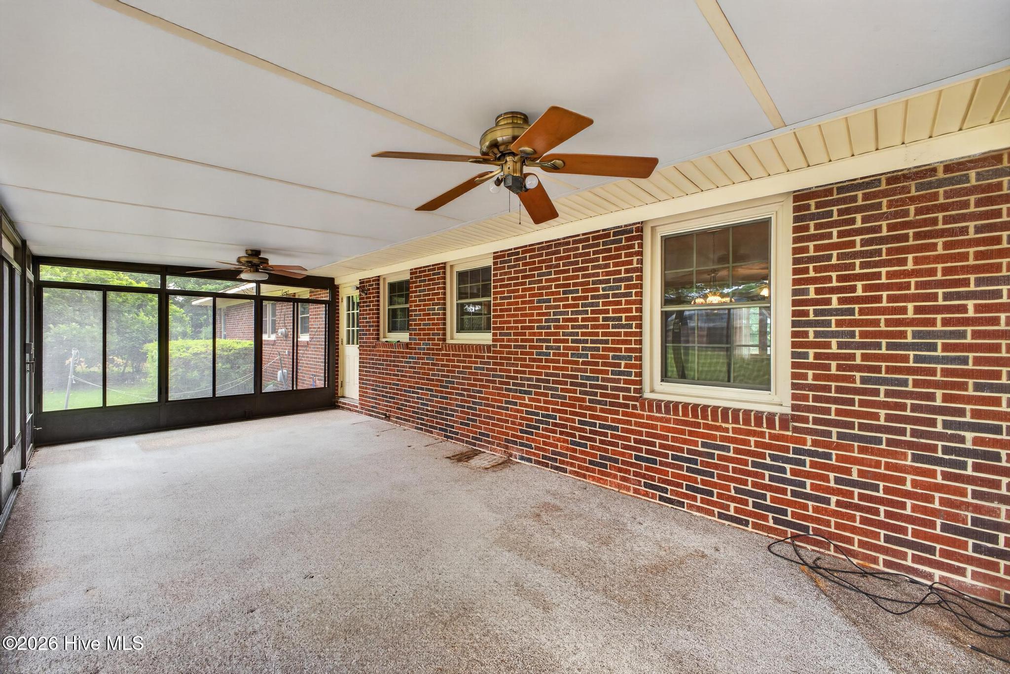 507 5th Street Property Photo 28