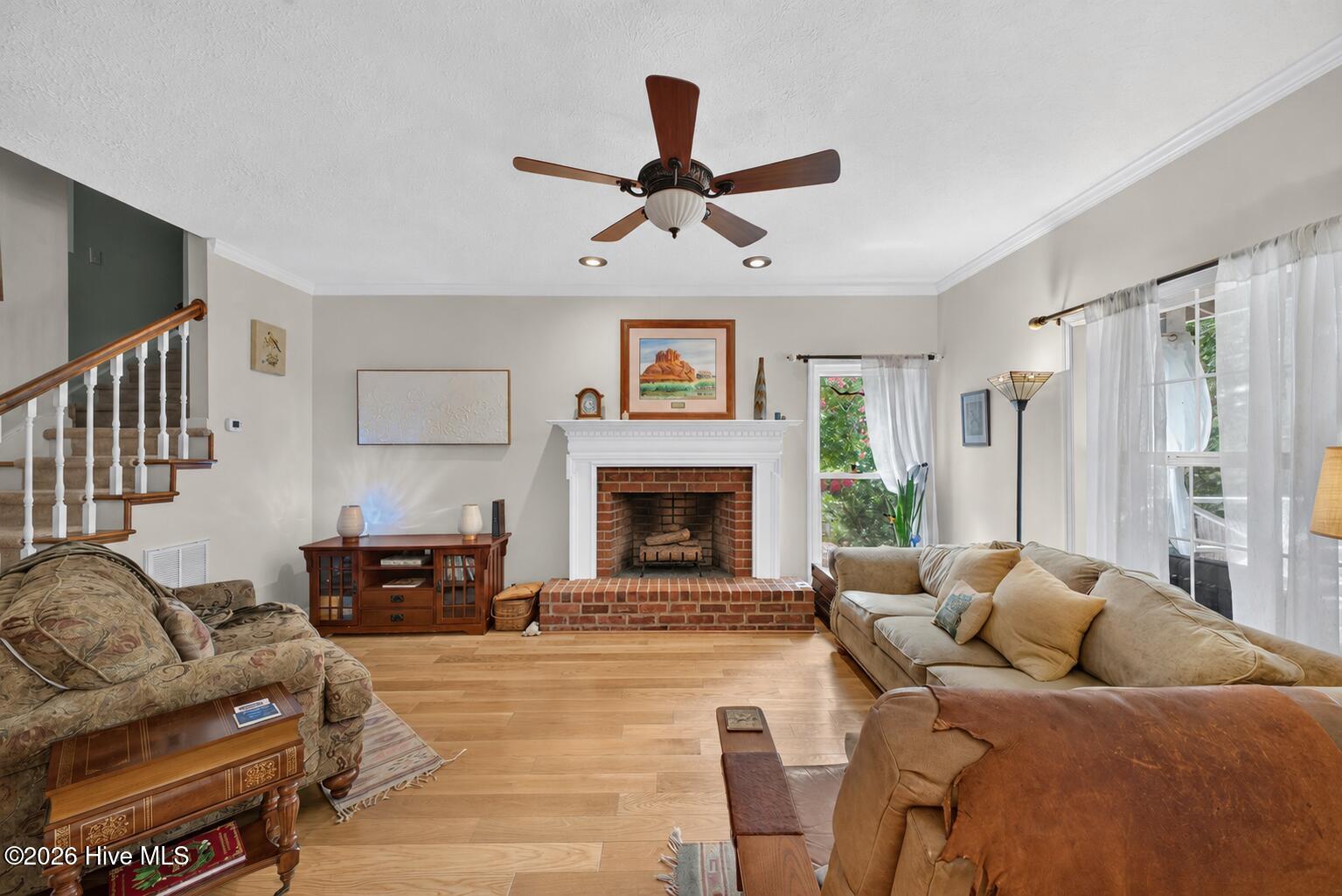 680 Lakeside Drive Property Photo 24