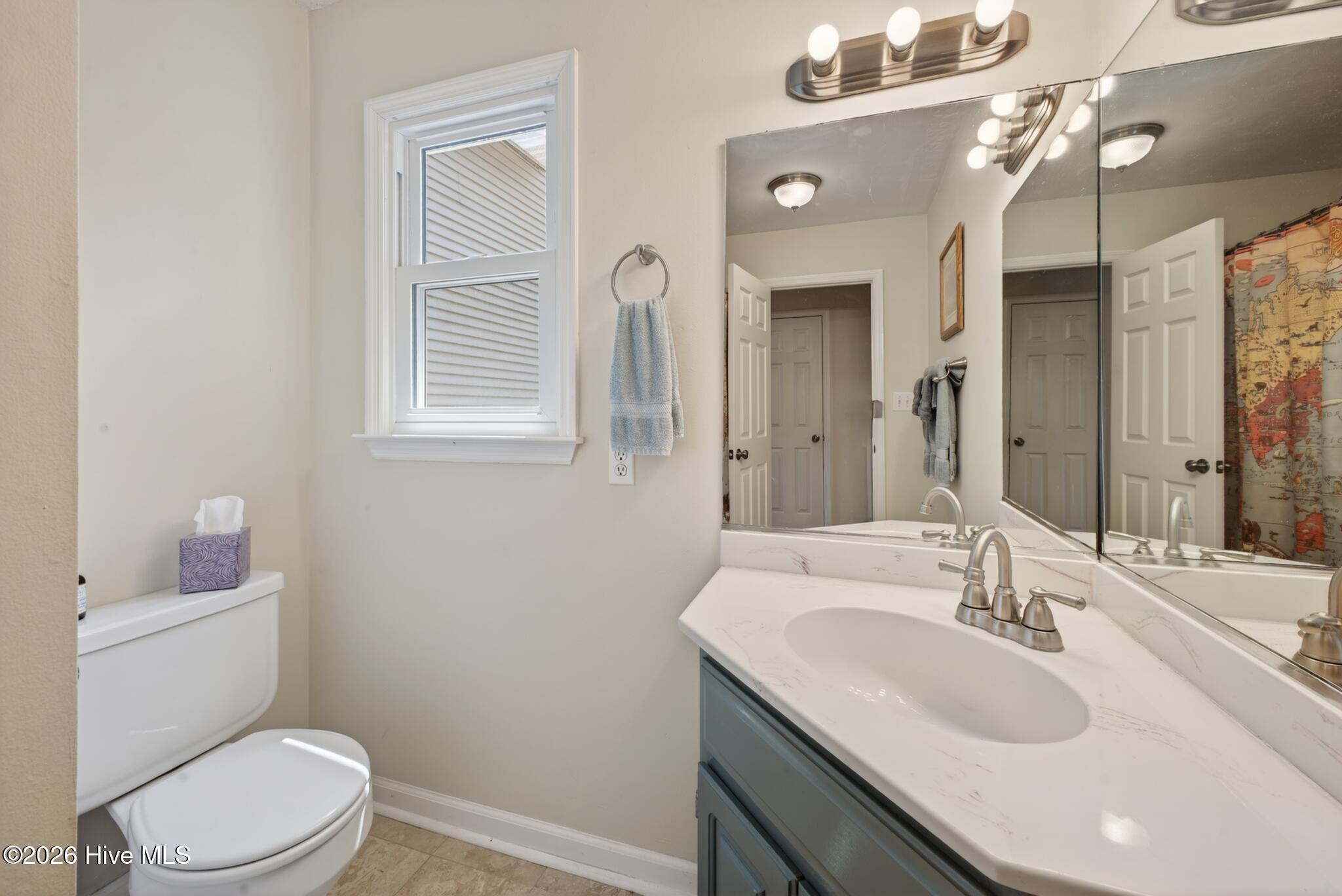 680 Lakeside Drive Property Photo 40