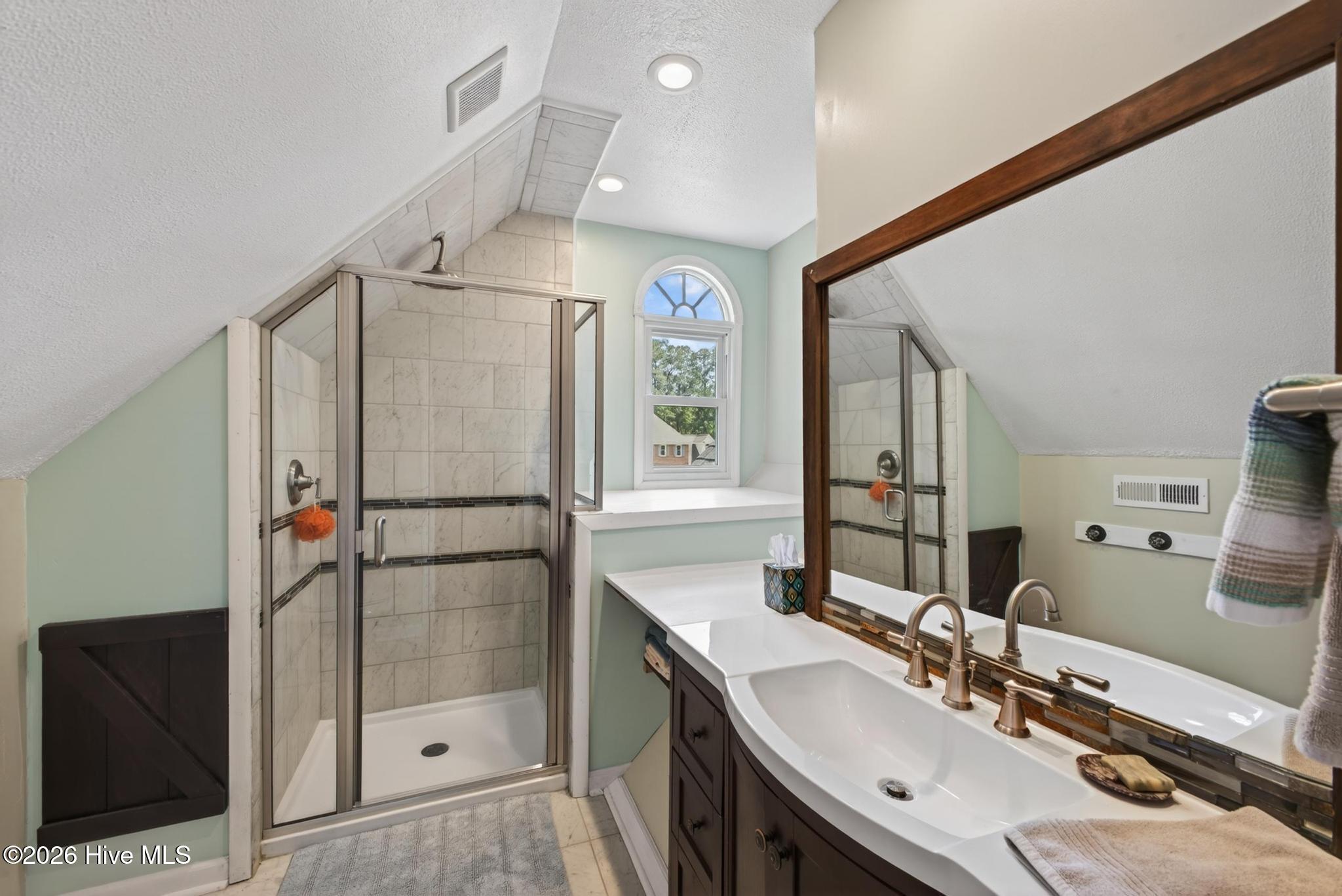 680 Lakeside Drive Property Photo 49