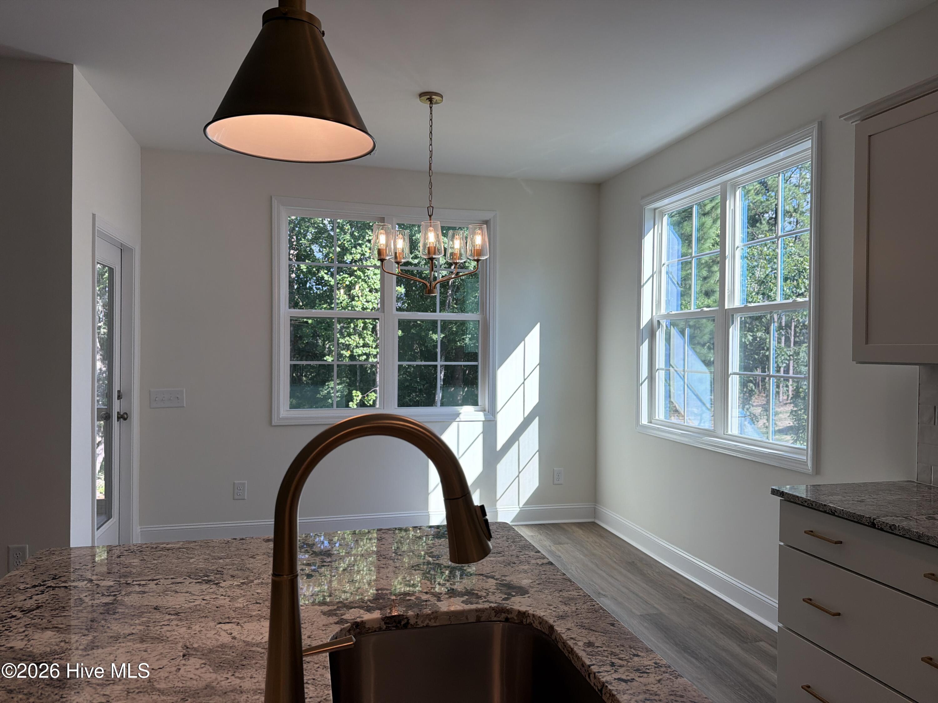 679 Watauga Lane Property Photo 6
