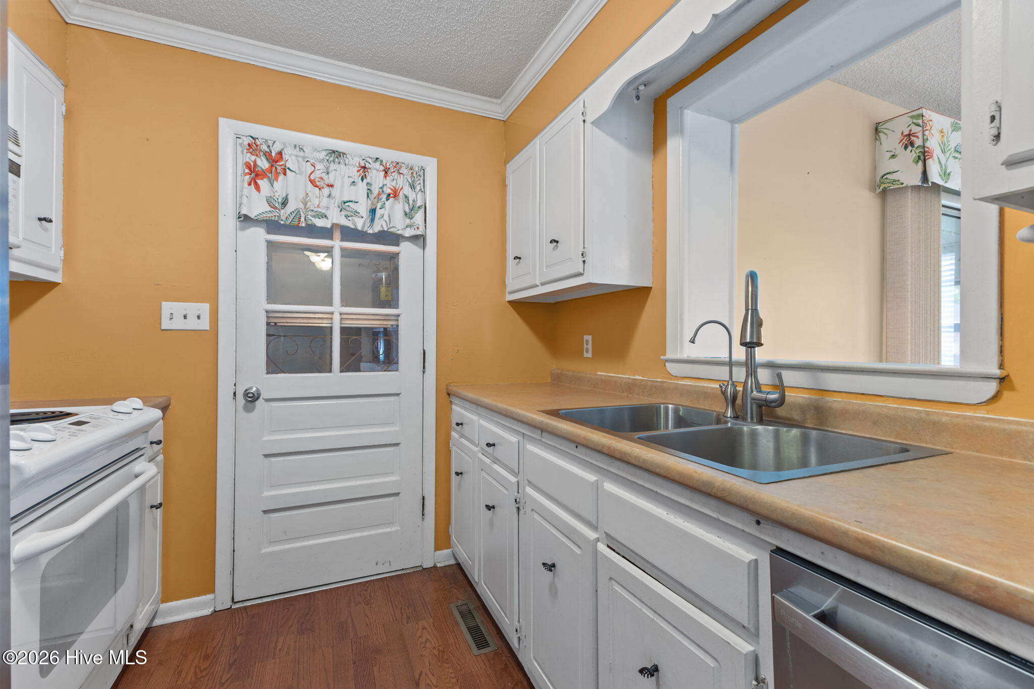 902 Hedrick Boulevard Property Photo 30