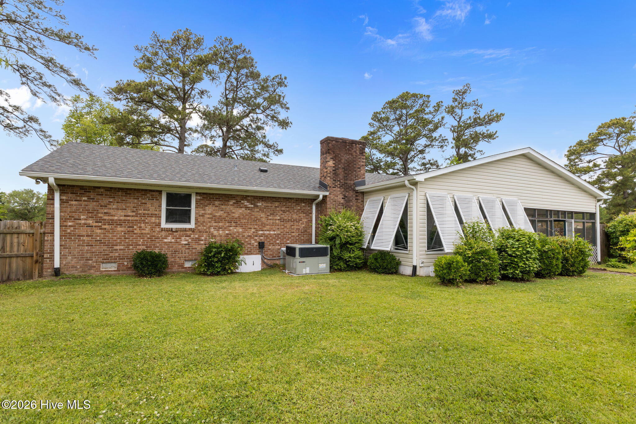 902 Hedrick Boulevard Property Photo 38