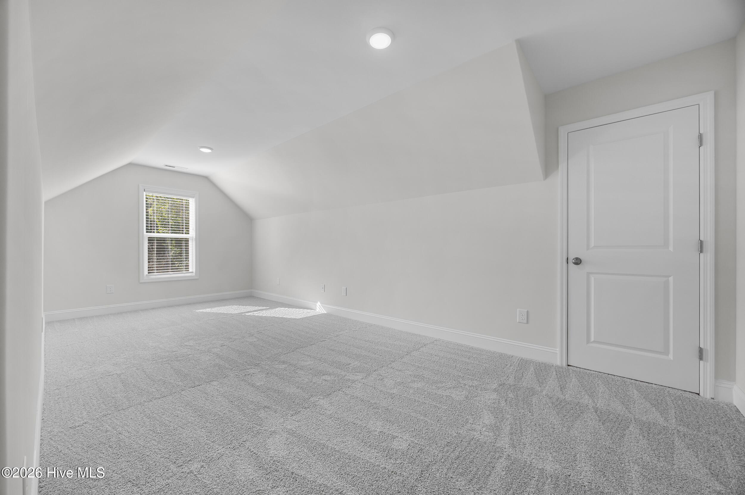 2223 Greenwood Court Property Photo 38