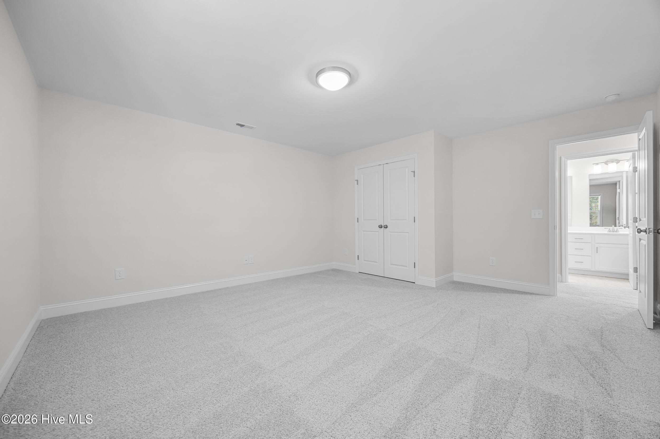 2223 Greenwood Court Property Photo 41