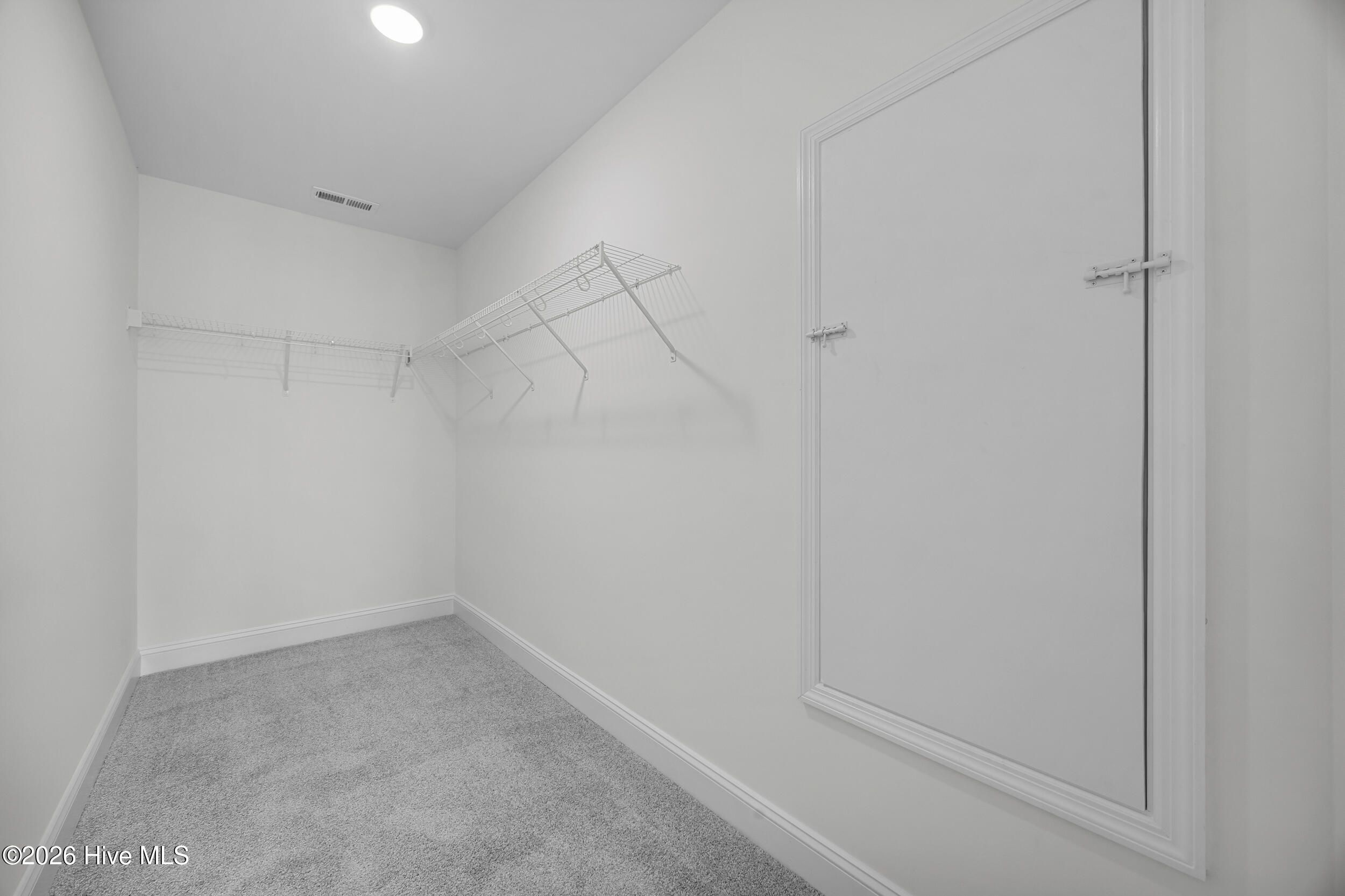 2223 Greenwood Court Property Photo 46