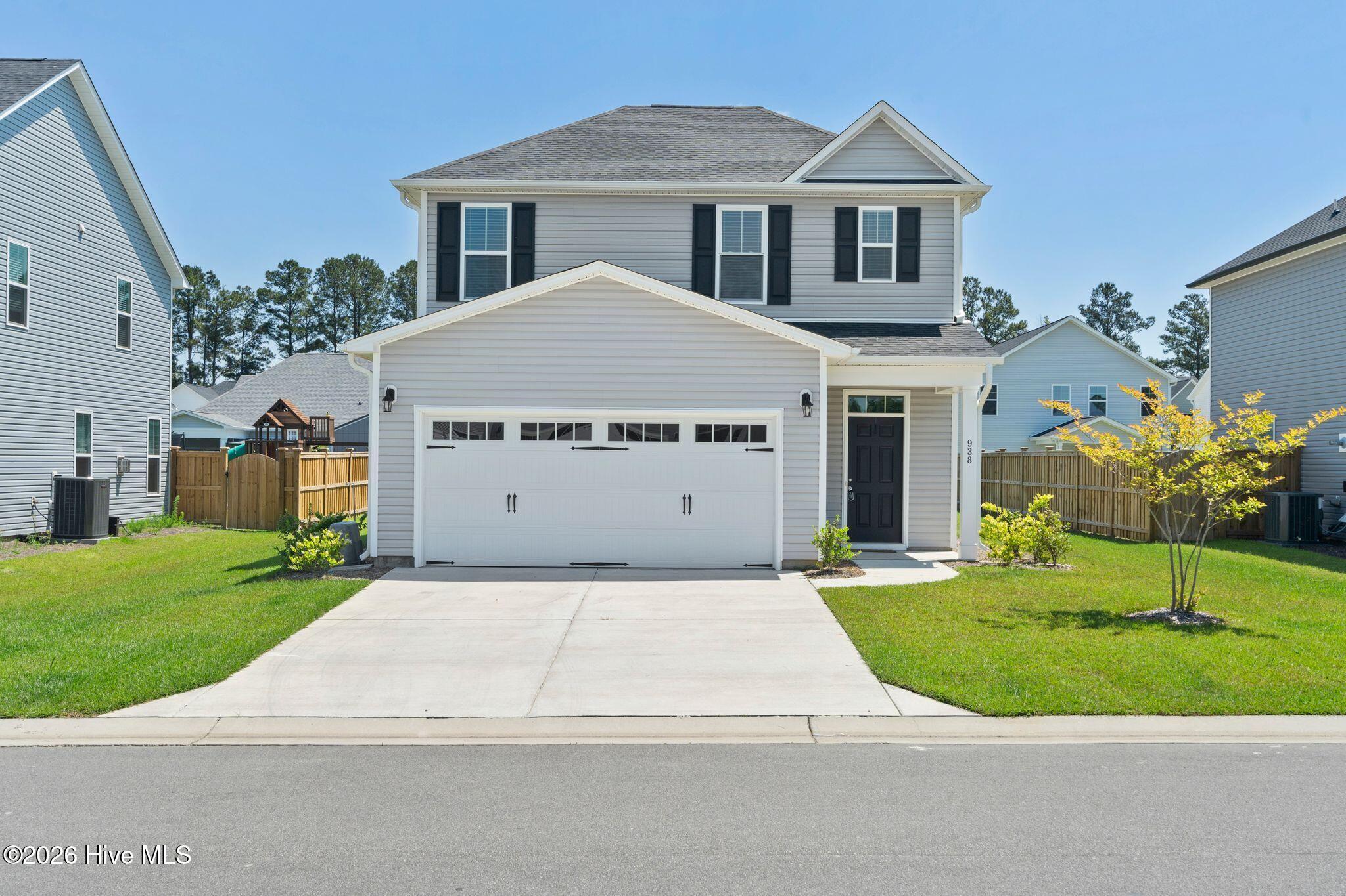 938 Sunray Lane Ne Property Photo 1