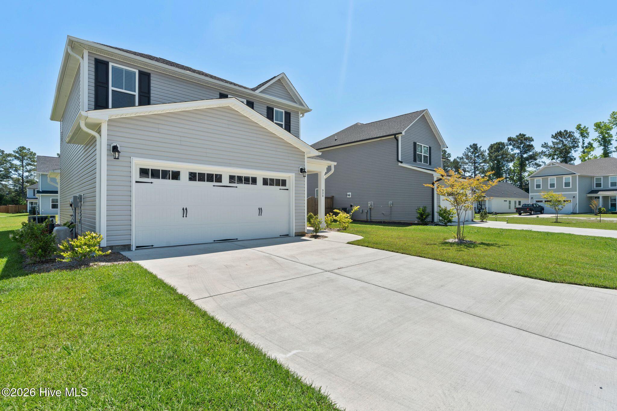 938 Sunray Lane Ne Property Photo 3