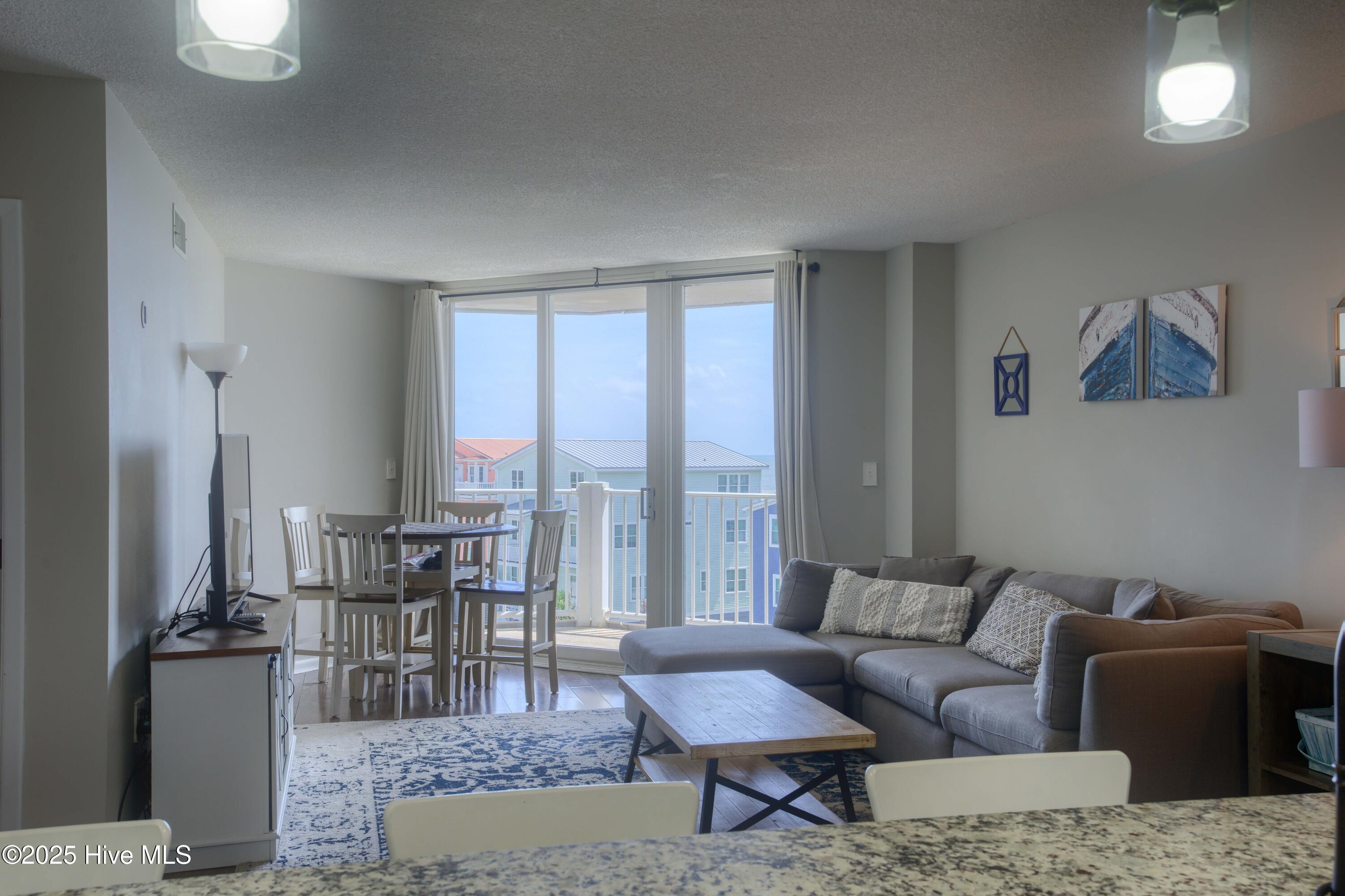 2000 New River Inlet Road Unit 3313 Property Photo 6