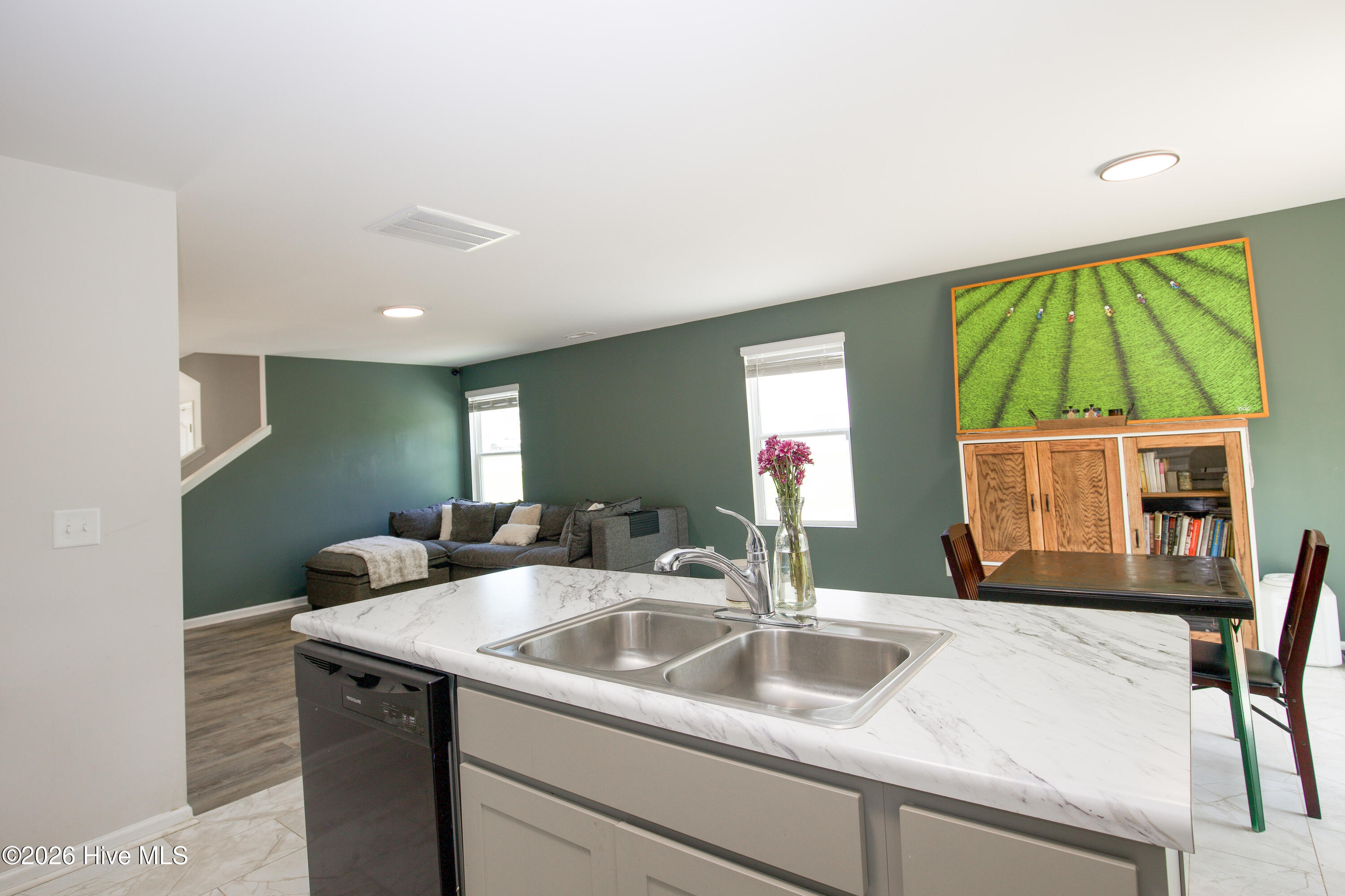 429 Century Lane Property Photo 14