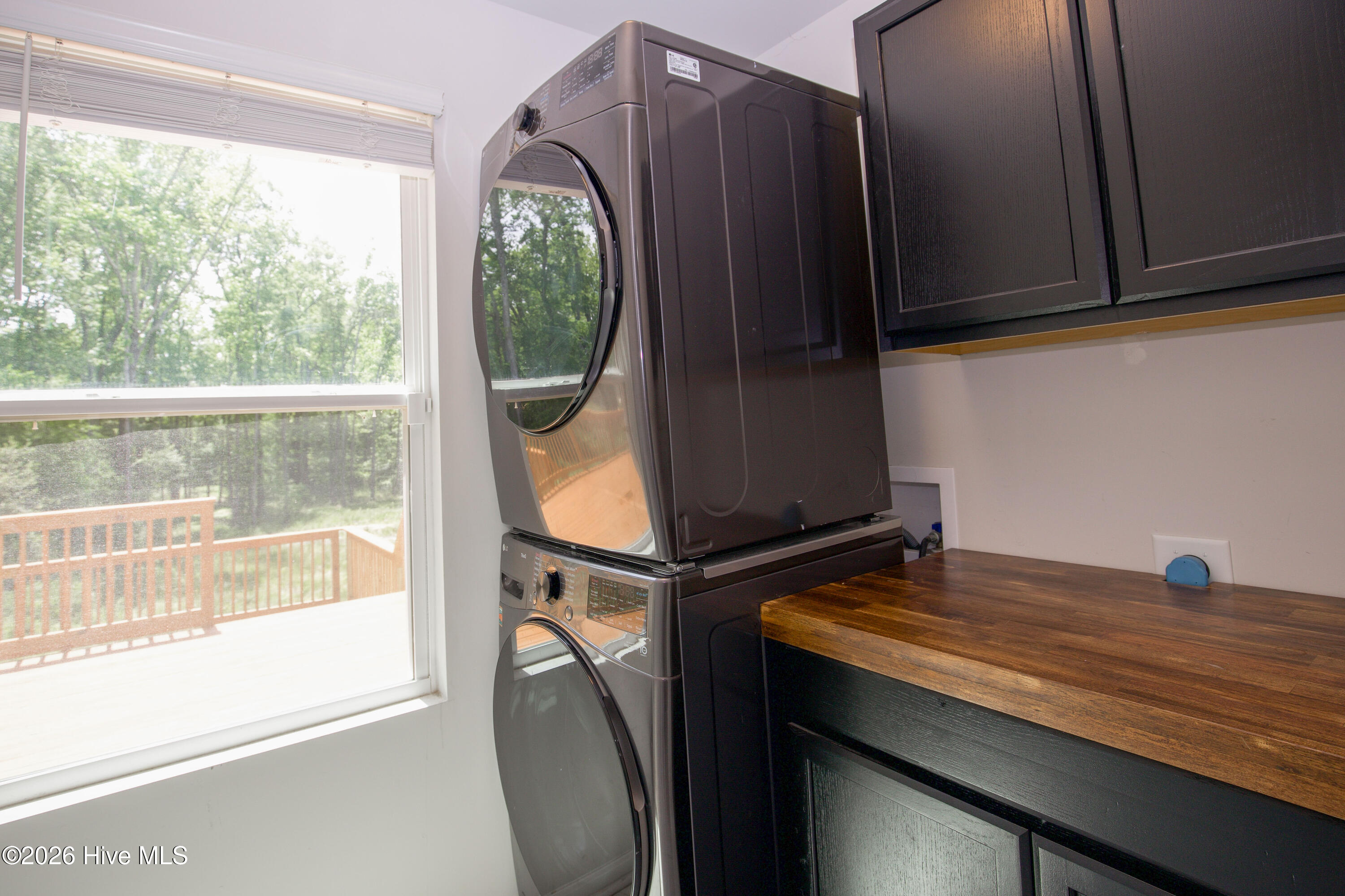 429 Century Lane Property Photo 18
