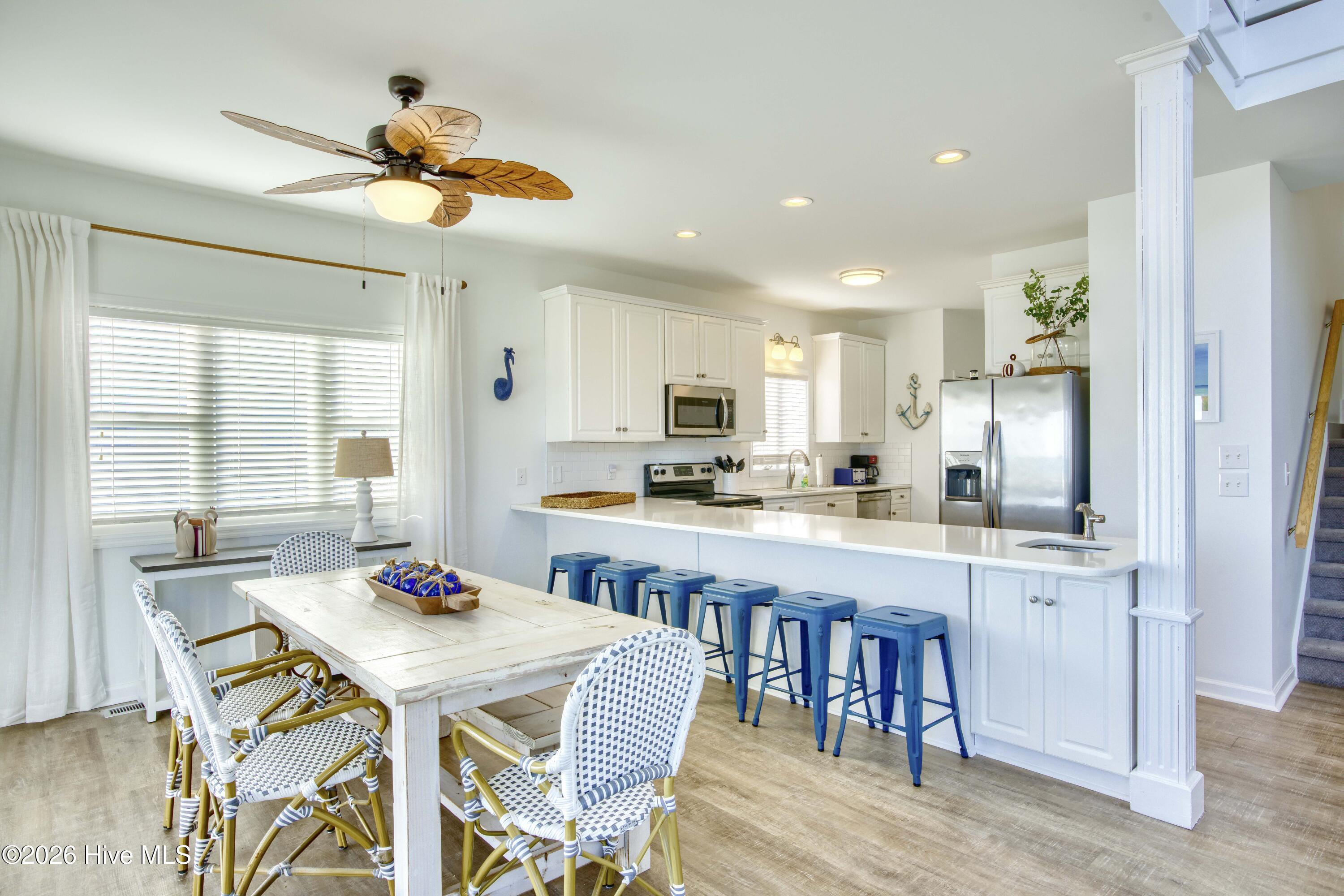 338 Sea Shore Drive Property Photo 8