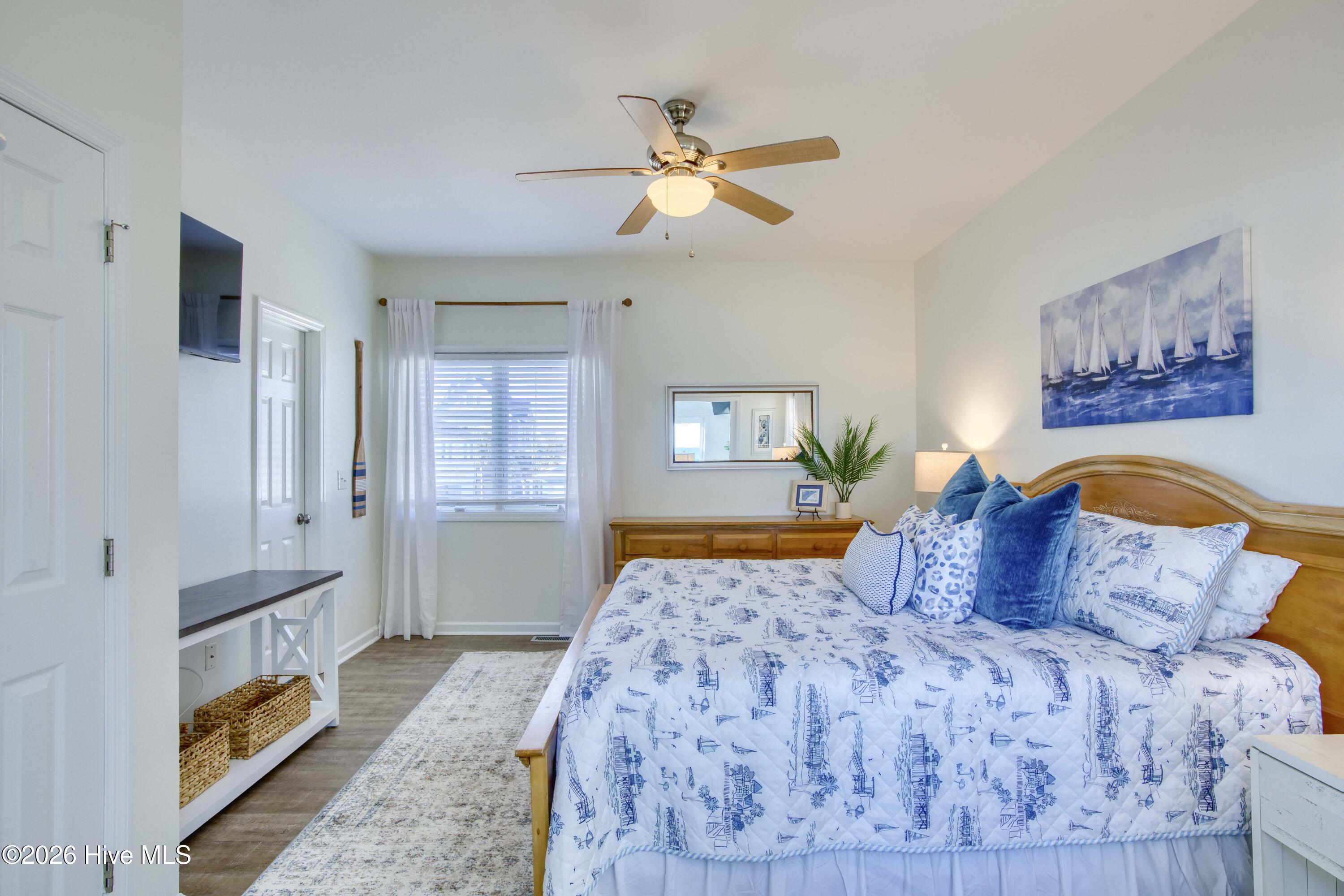 338 Sea Shore Drive Property Photo 16
